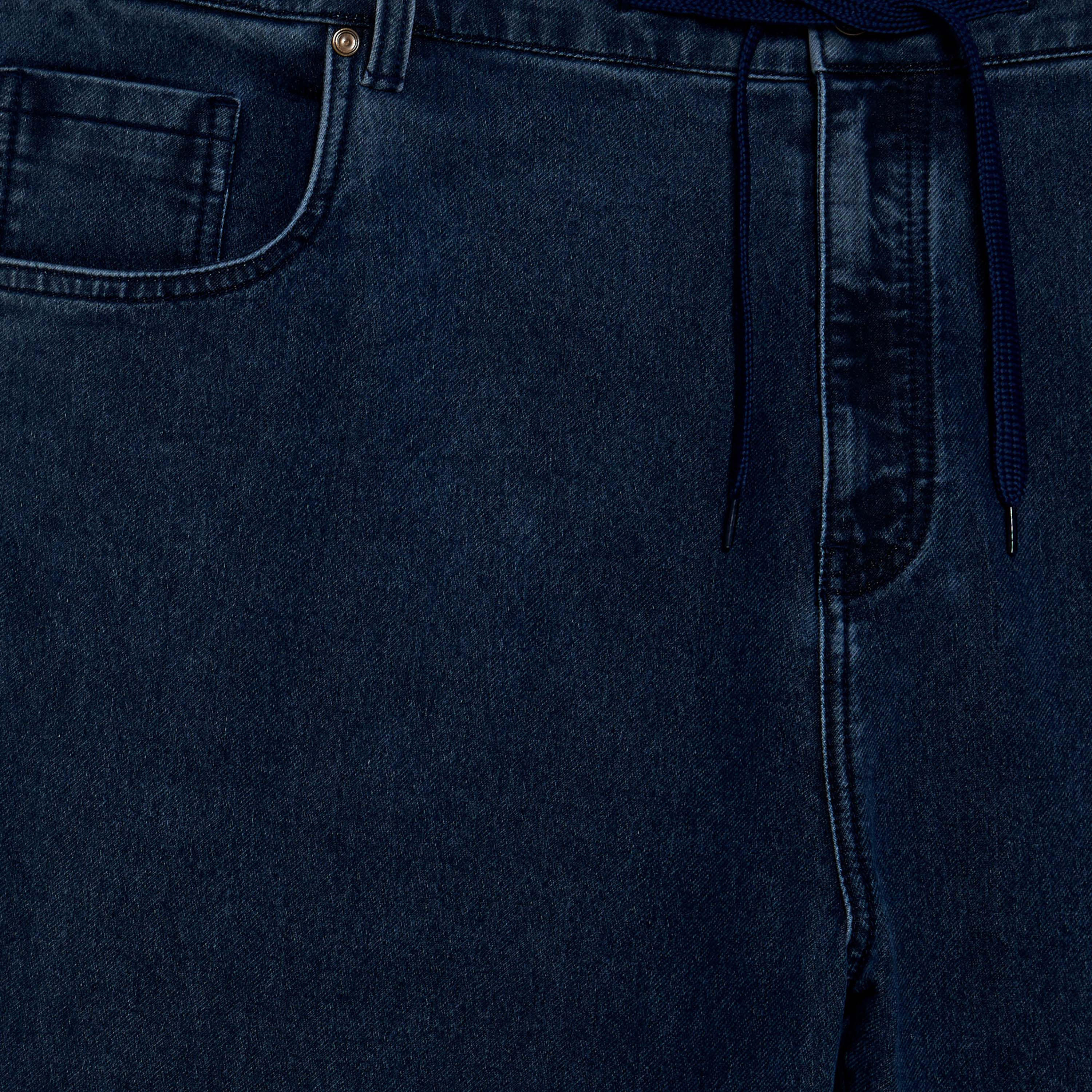 بنطلون جينز بقصّة عادية ورباط خصر مرن للرجال-men-clothing-jeans-image-2