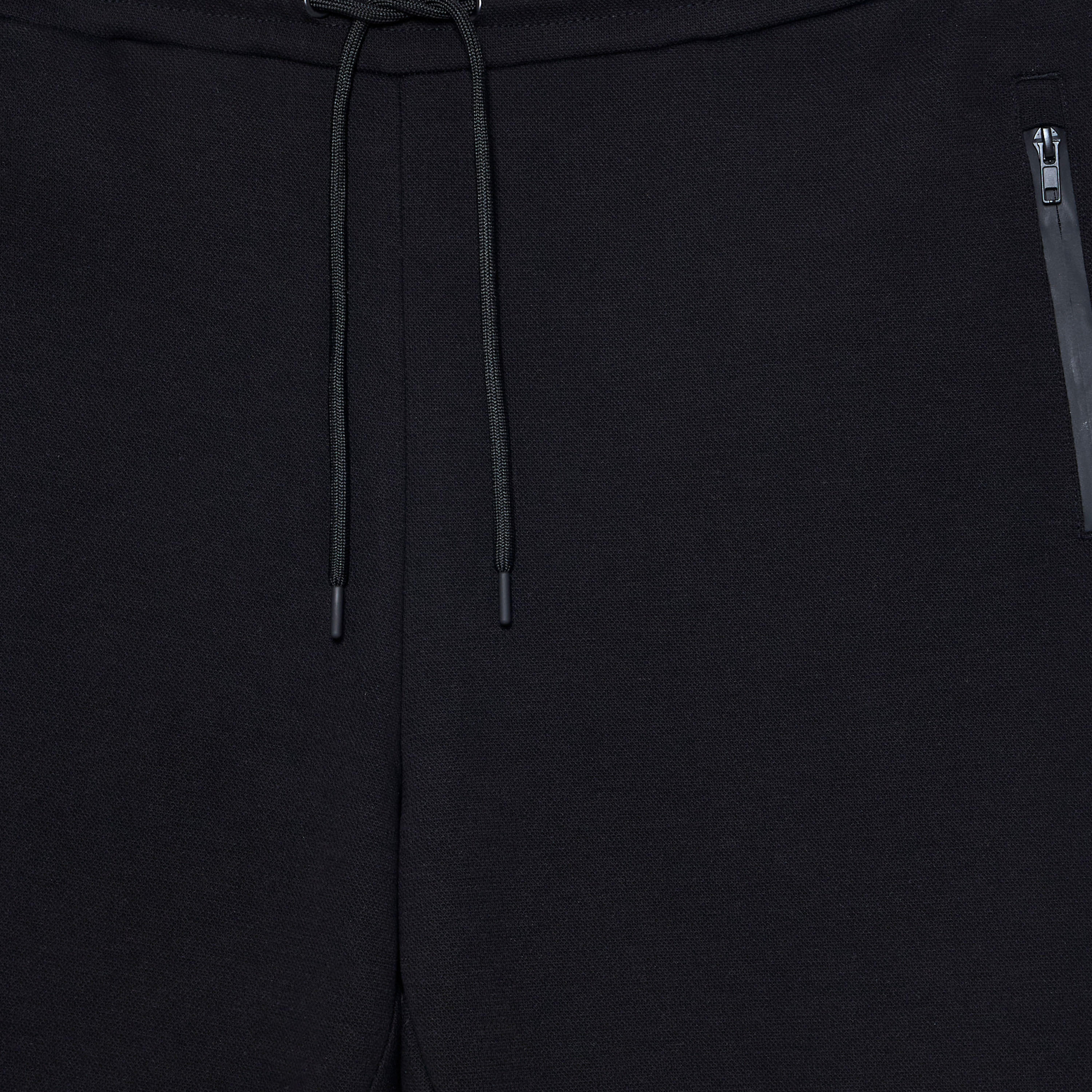 بنطلون رياضي بقصّة مريحة ورباط إغلاق وتفاصيل مقصوصة ومخيطة للرجال-men-clothing-bottoms-joggers-image-2
