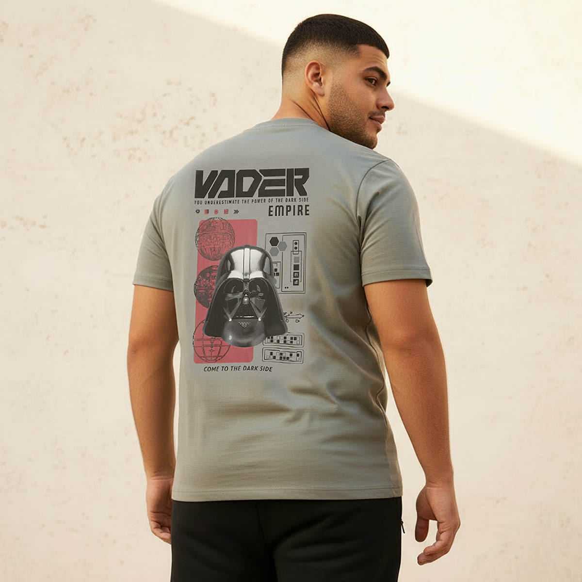 تيشيرت بياقة ضيقة وأكمام قصيرة للرجال من دارث فيدر-men-clothing-tshirtsandpolos-tshirts-image-4