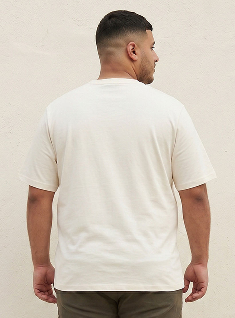 تيشيرت بأكمام قصيرة ورقبة ضيقة وطبعات شعار مقاس كبير من سبلاش ماكسيم-men-clothing-tshirtsandpolos-tshirts-image-4