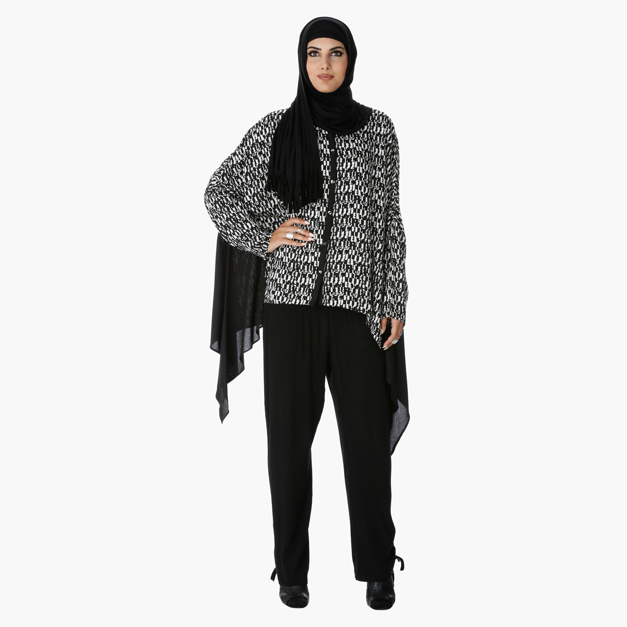 Casual Pants in Regular Fit-women-clothing-bottoms-trousers-image-5