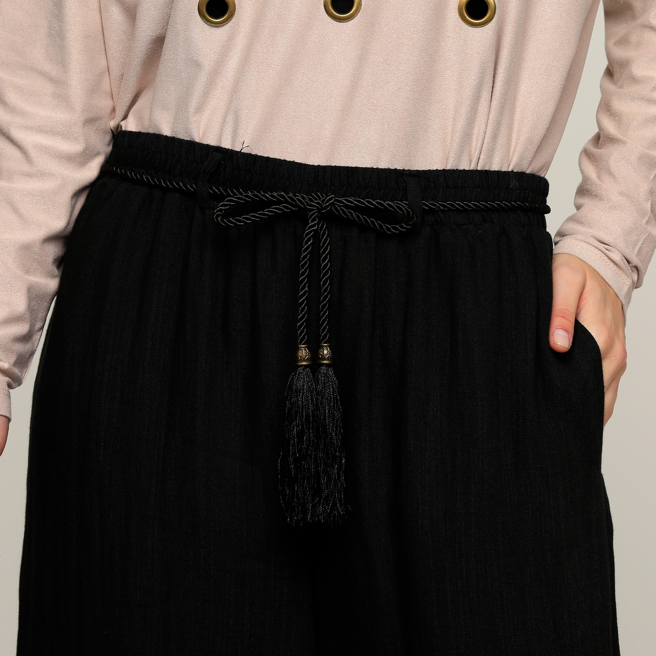 بنطال بالازو طويل بخصر مطّاطي وجيوب-women-clothing-bottoms-trousers-image-4