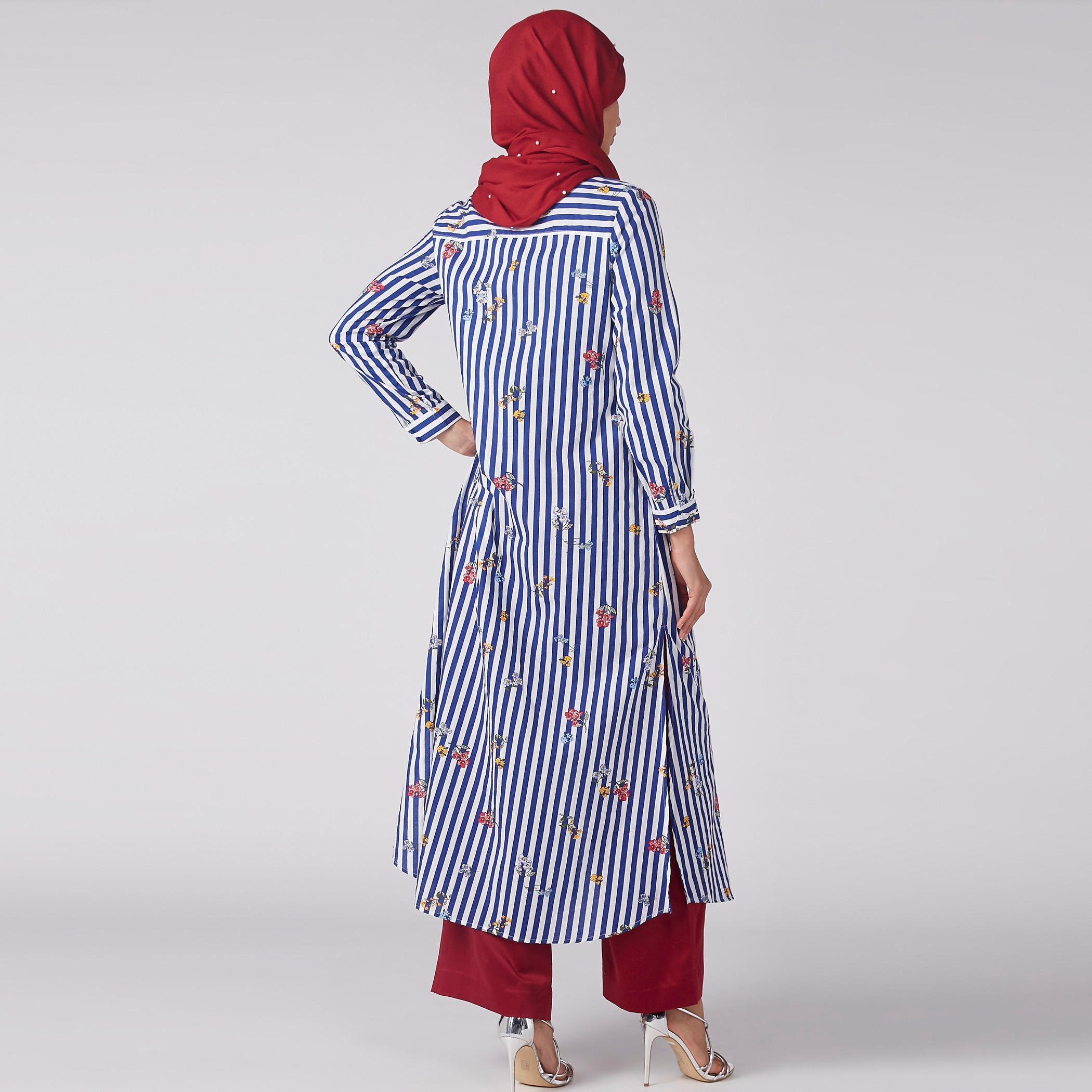قميص طويل مقلم بأكمام طويلة وأزرار-women-clothing-shirtsandblouses-shirts-image-3