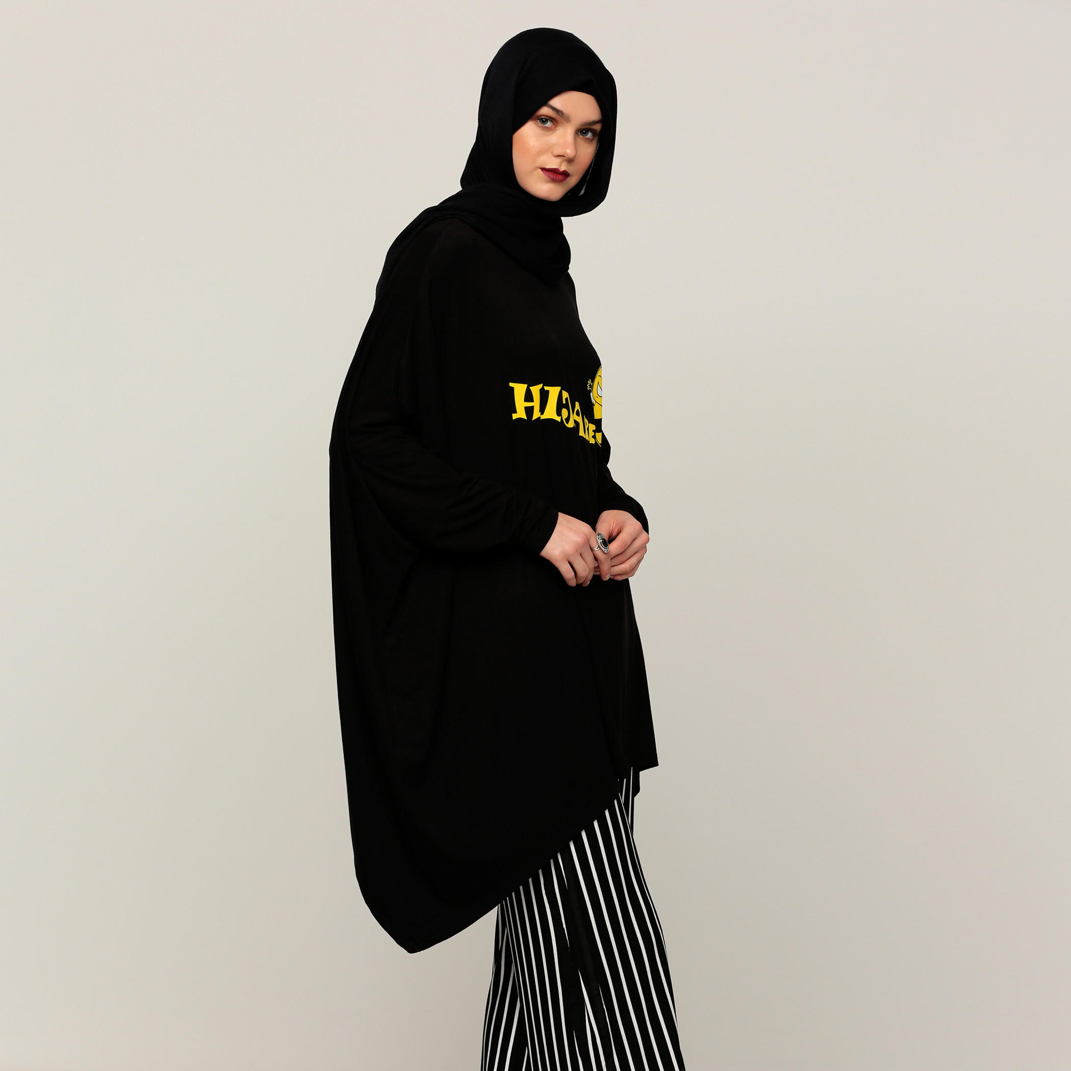 Printed Oversized Top with Round Neck and Long Sleeves-women-clothing-shirtsandblouses-blouses-image-3