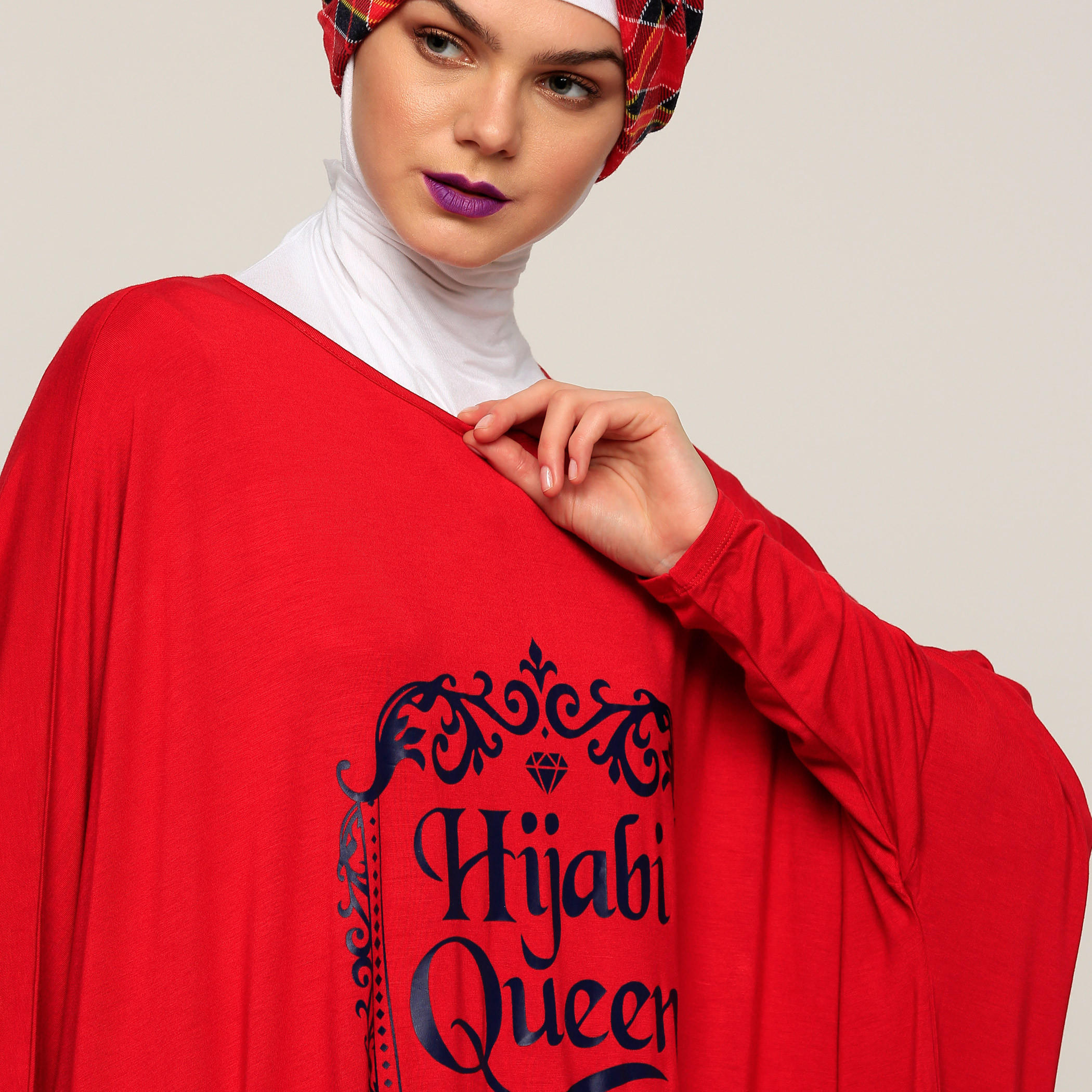 بلوزة بطبعات وياقة مستديرة وأكمام طويلة-women-clothing-shirtsandblouses-blouses-image-4