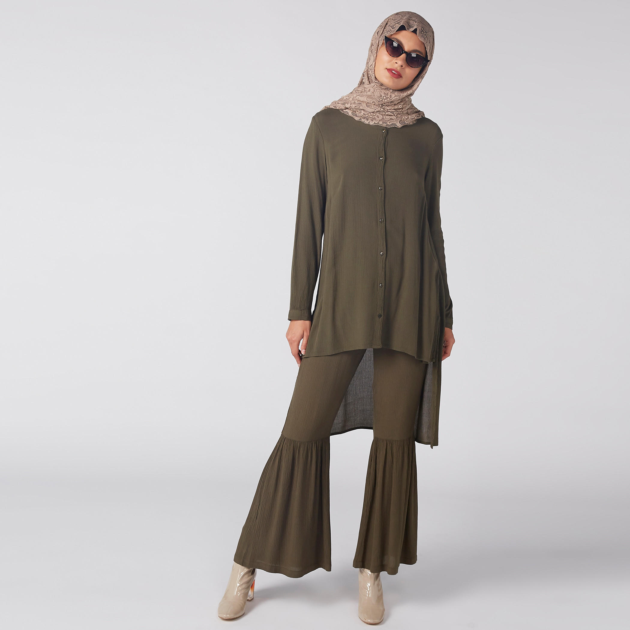 تيشيرت بأكمام طويلة بحواف غير مستوية-women-clothing-jumpsuits-image-1