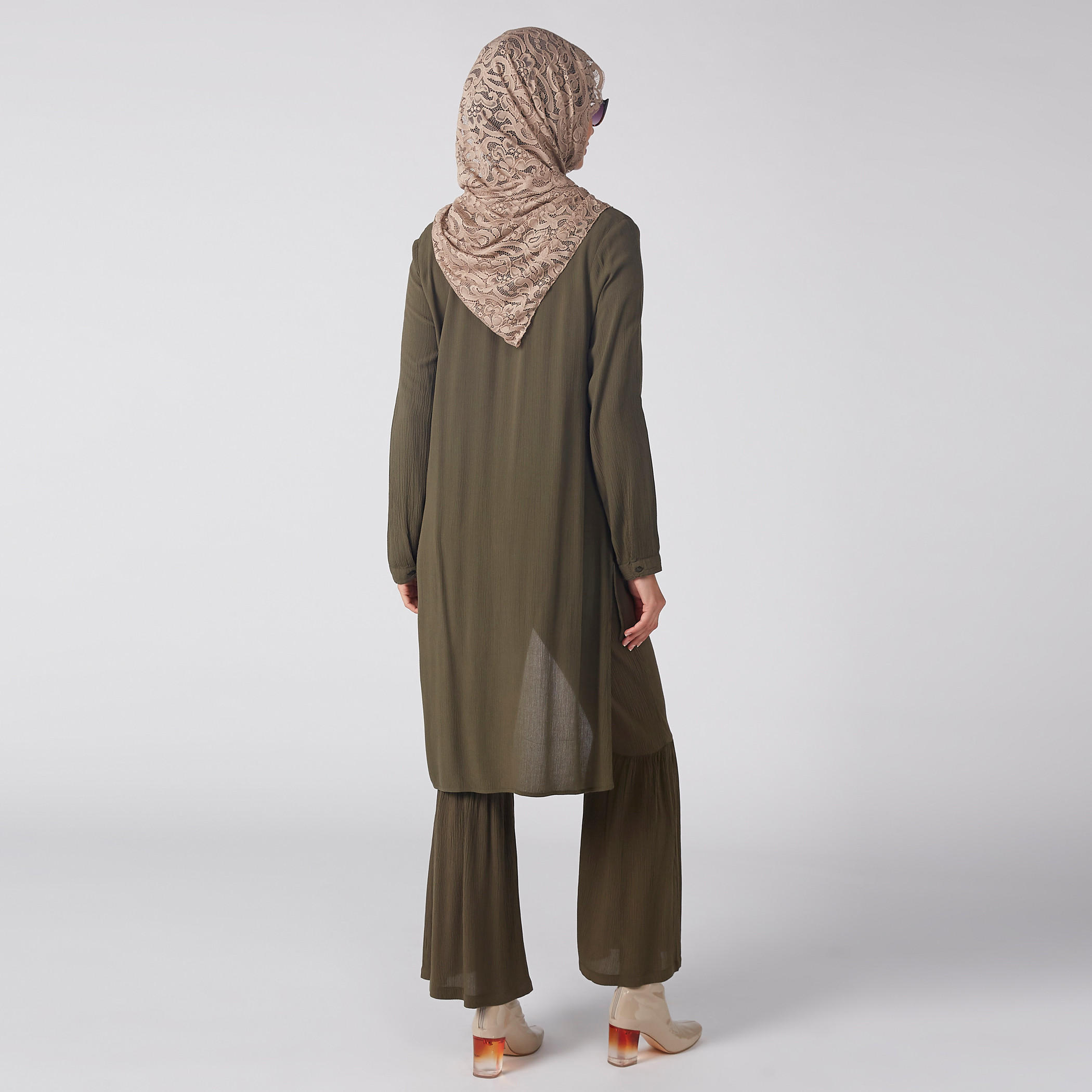 تيشيرت بأكمام طويلة بحواف غير مستوية-women-clothing-jumpsuits-image-3