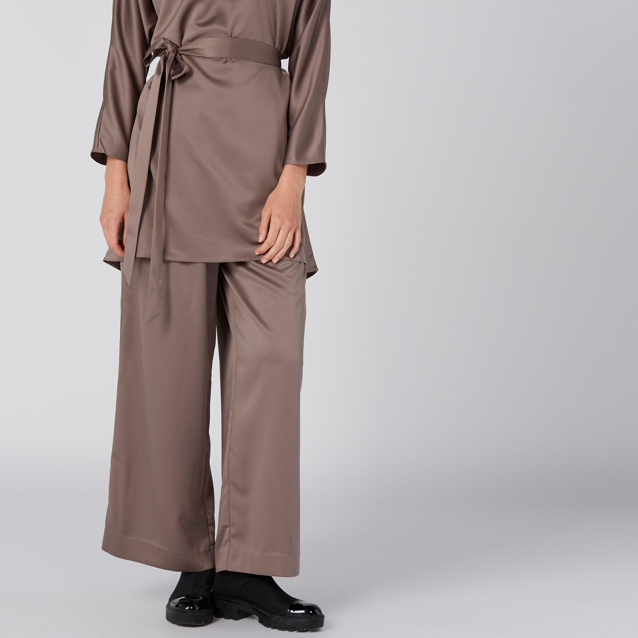 Pleated Full Length Palazzo Pants-women-clothing-bottoms-trousers-image-3