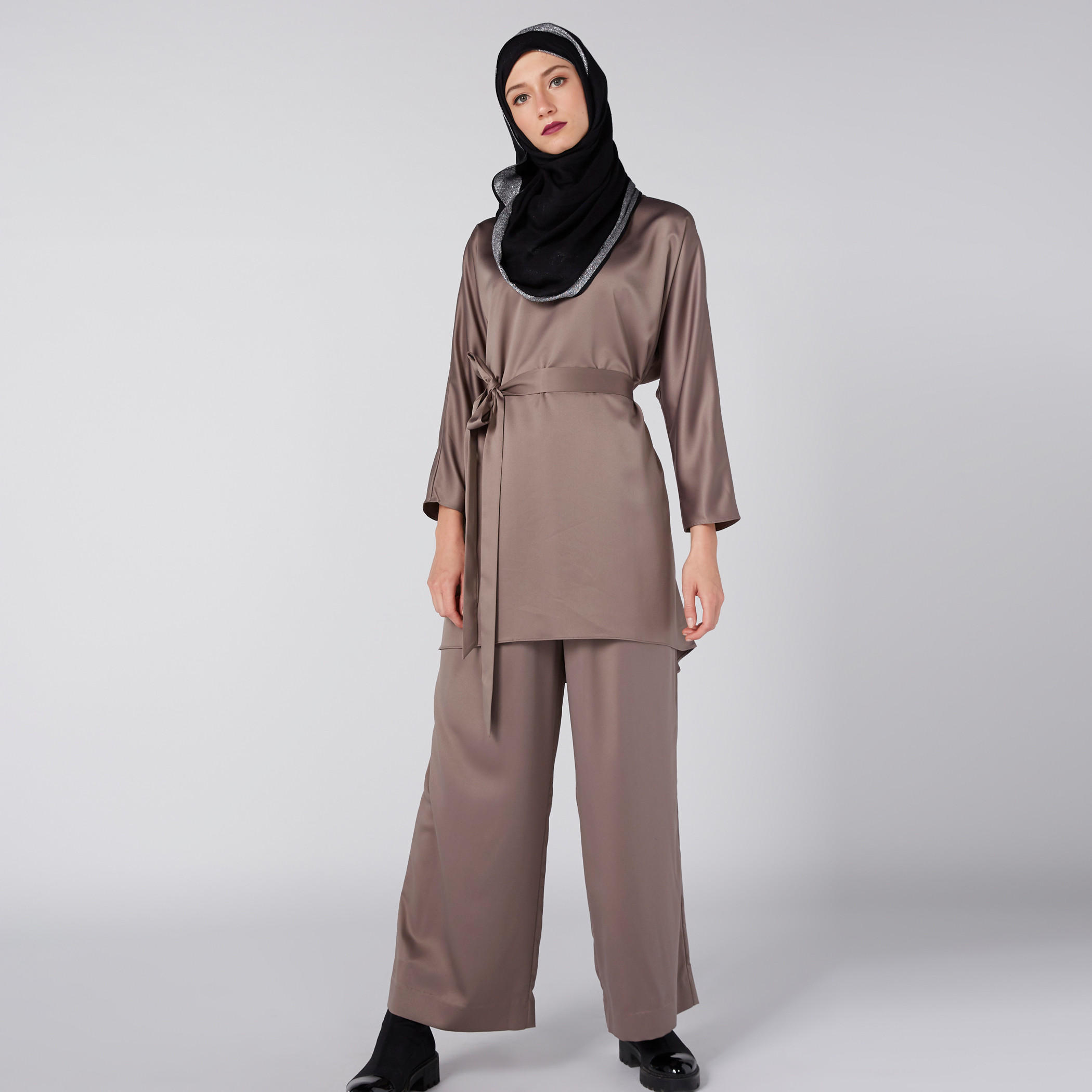 بلوزة برباط وأكمام 3/4-women-clothing-shirtsandblouses-blouses-image-2