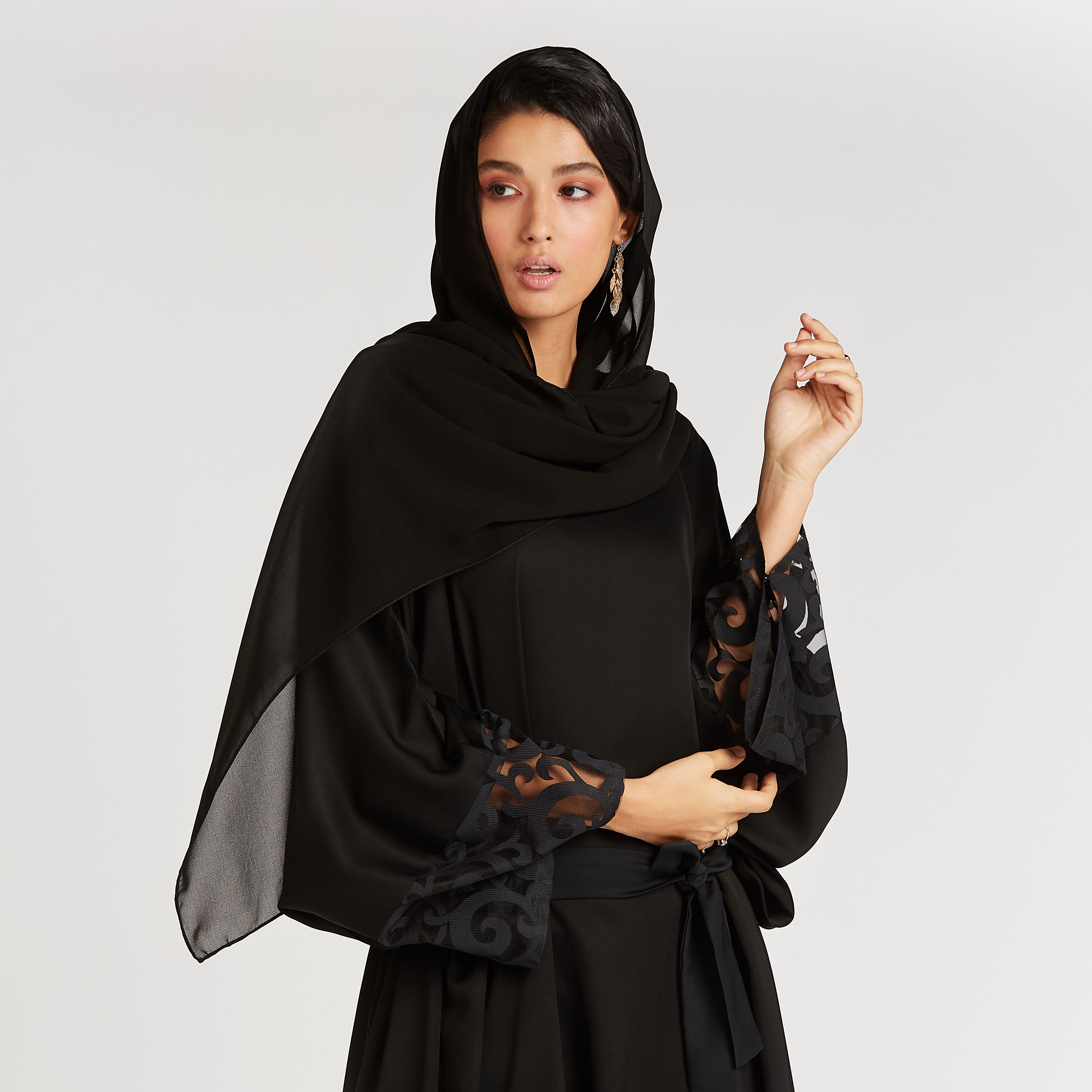 Solid Abaya with Lace Flared Sleeves and Tie Ups-women-arabicclothing-abayas-image-5