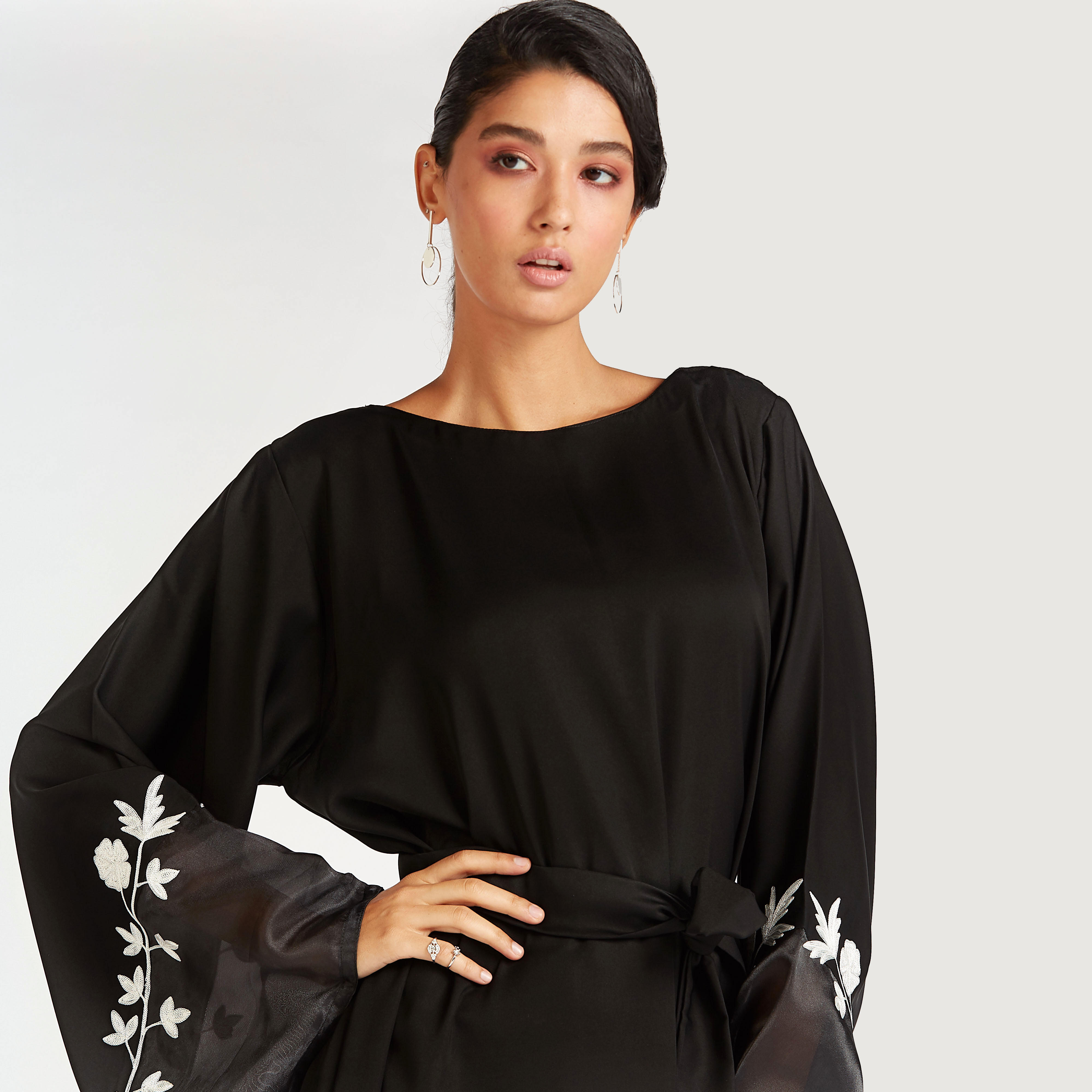 Embroidered Abaya with Flared Sleeves and Tie Ups-women-arabicclothing-abayas-image-4