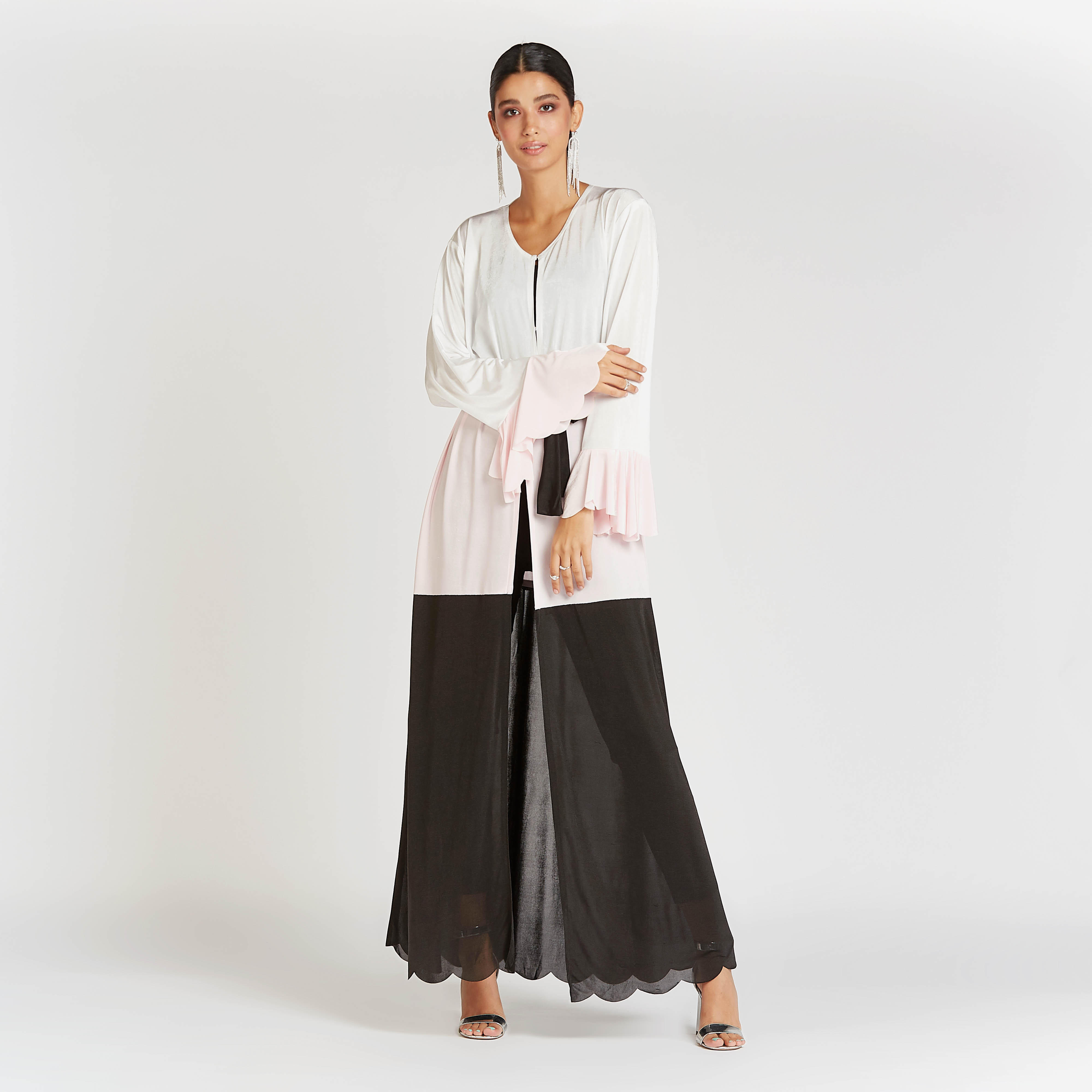 عباية قوالب ملوّنة بأكمام واسعة وأربطة-women-arabicclothing-abayas-image-1