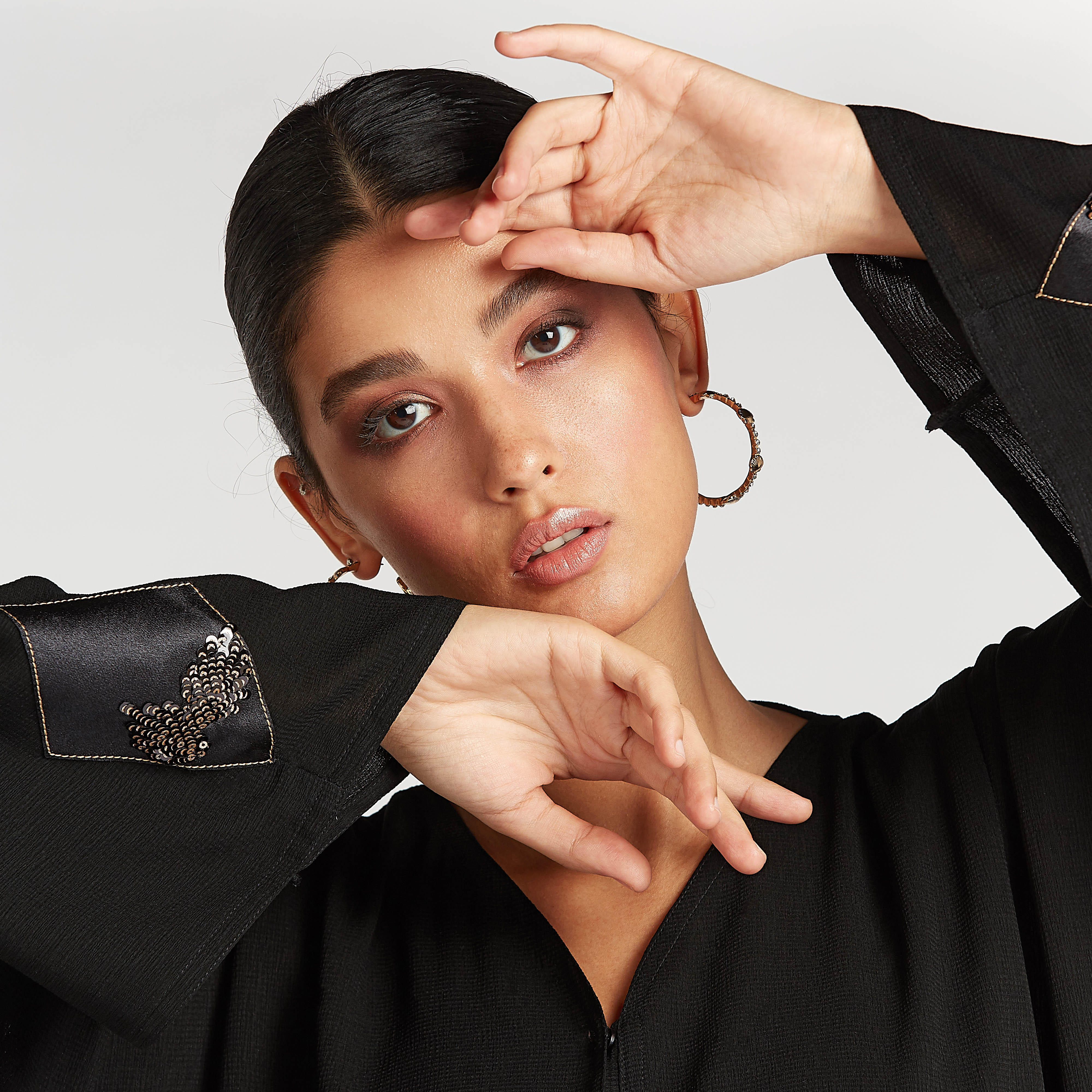 Embellished Abaya with V-neck and Flared Sleeves-women-arabicclothing-abayas-image-4