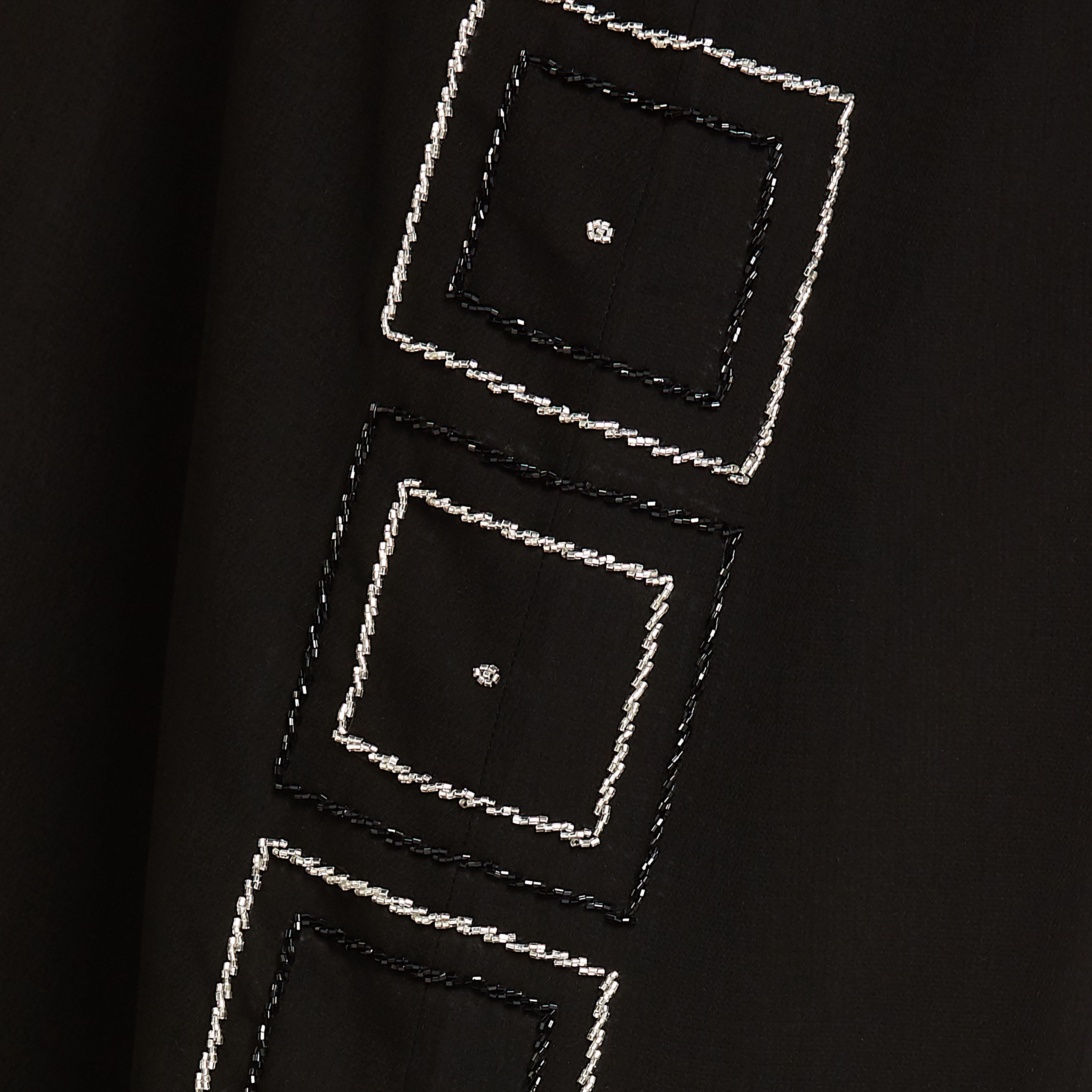 عباية مزيّنة بياقة V وأكمام واسعة-women-arabicclothing-abayas-image-3