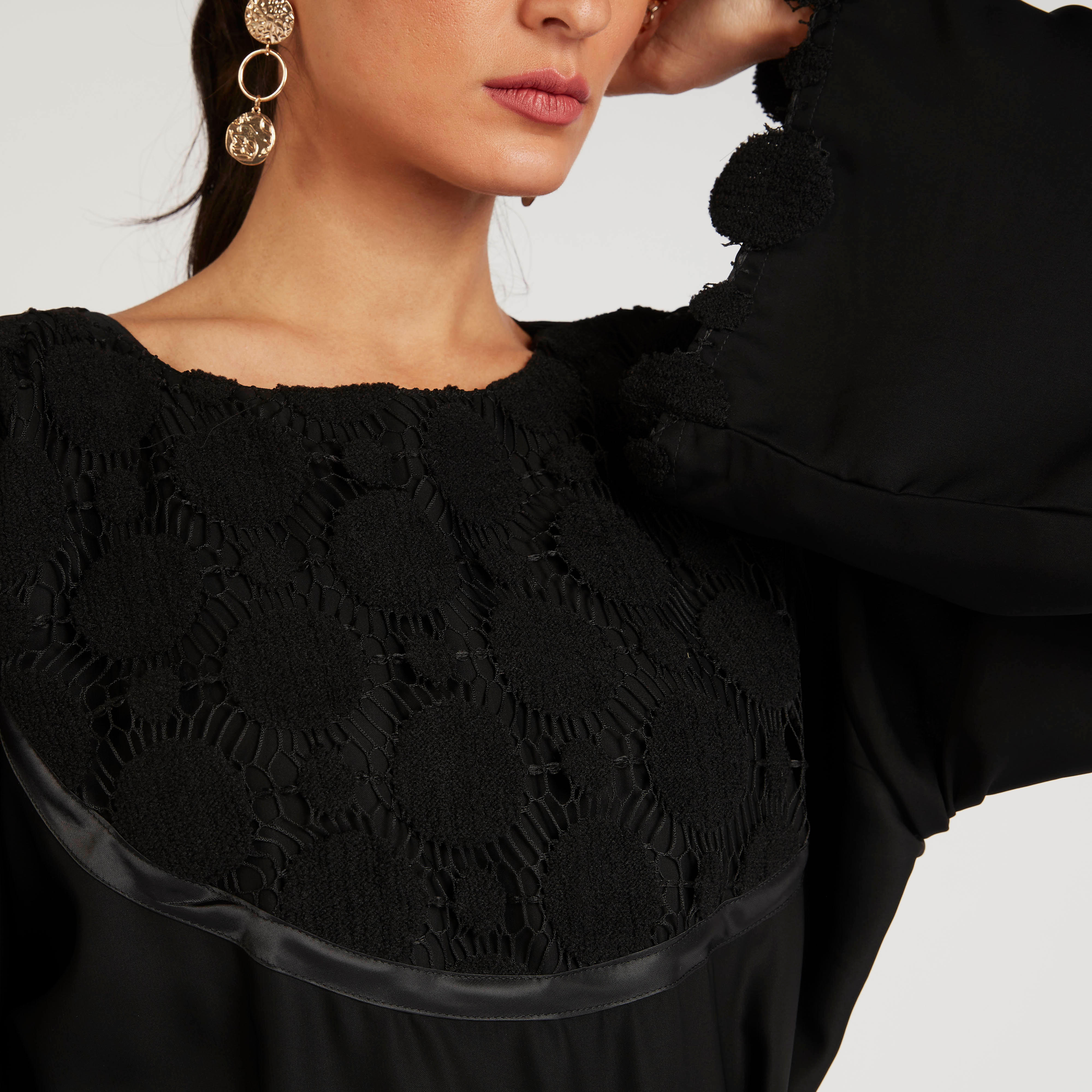 عباية إيه لاين بتفاصيل دانتيل وحزام رباط من عبايات-women-arabicclothing-abayas-image-6