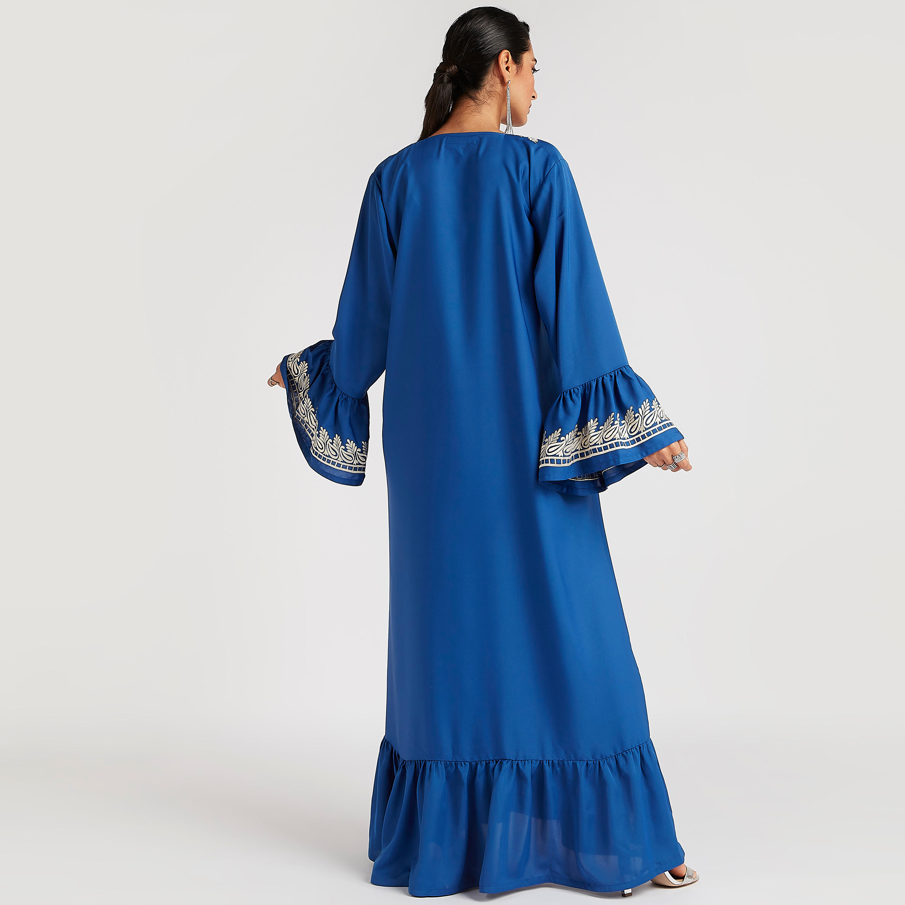 عباية مطرزة بجيوب وحزام بأربطة-women-arabicclothing-abayas-image-5