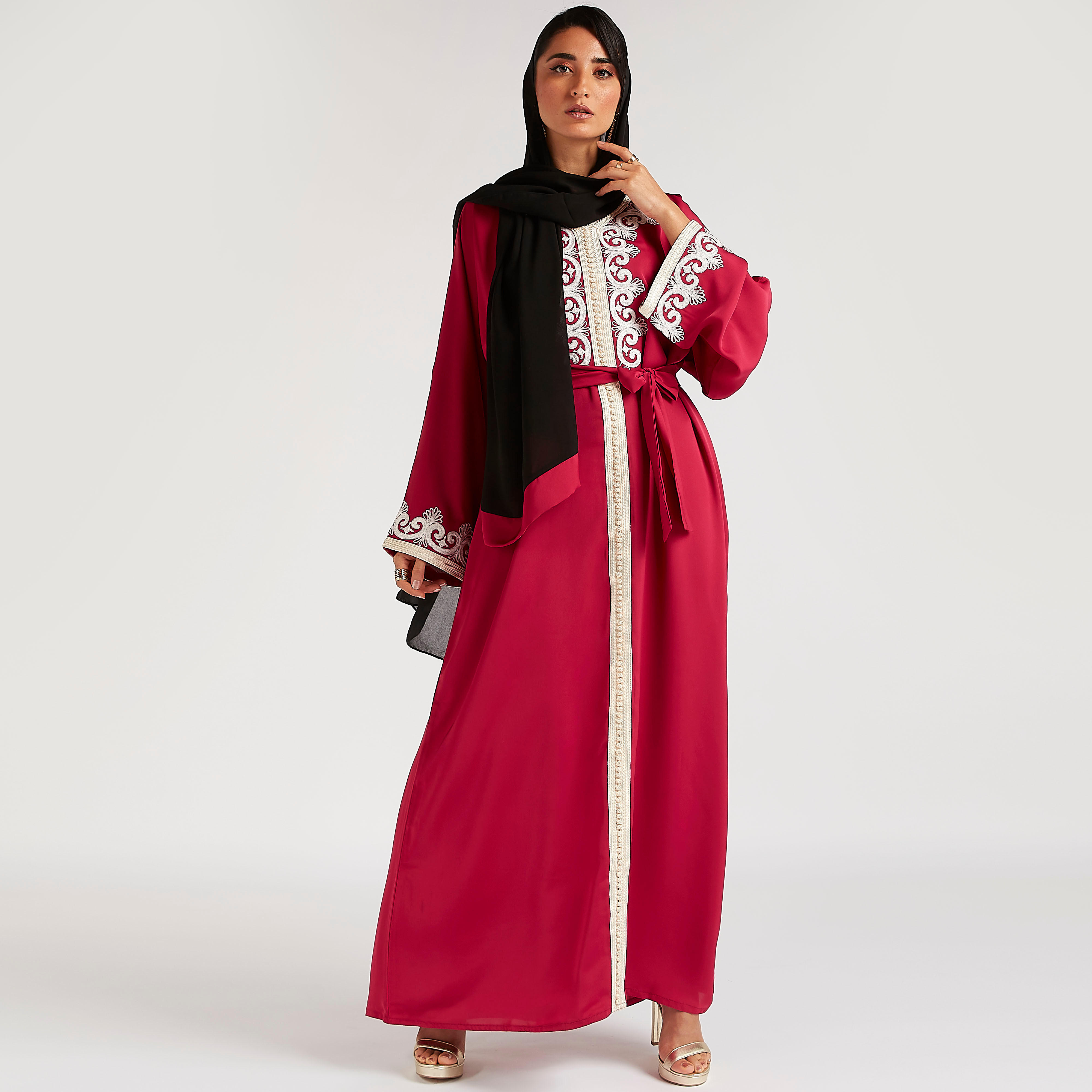 Abayas Embroidered A-line Belted Abaya with V-neck-women-arabicclothing-abayas-image-4