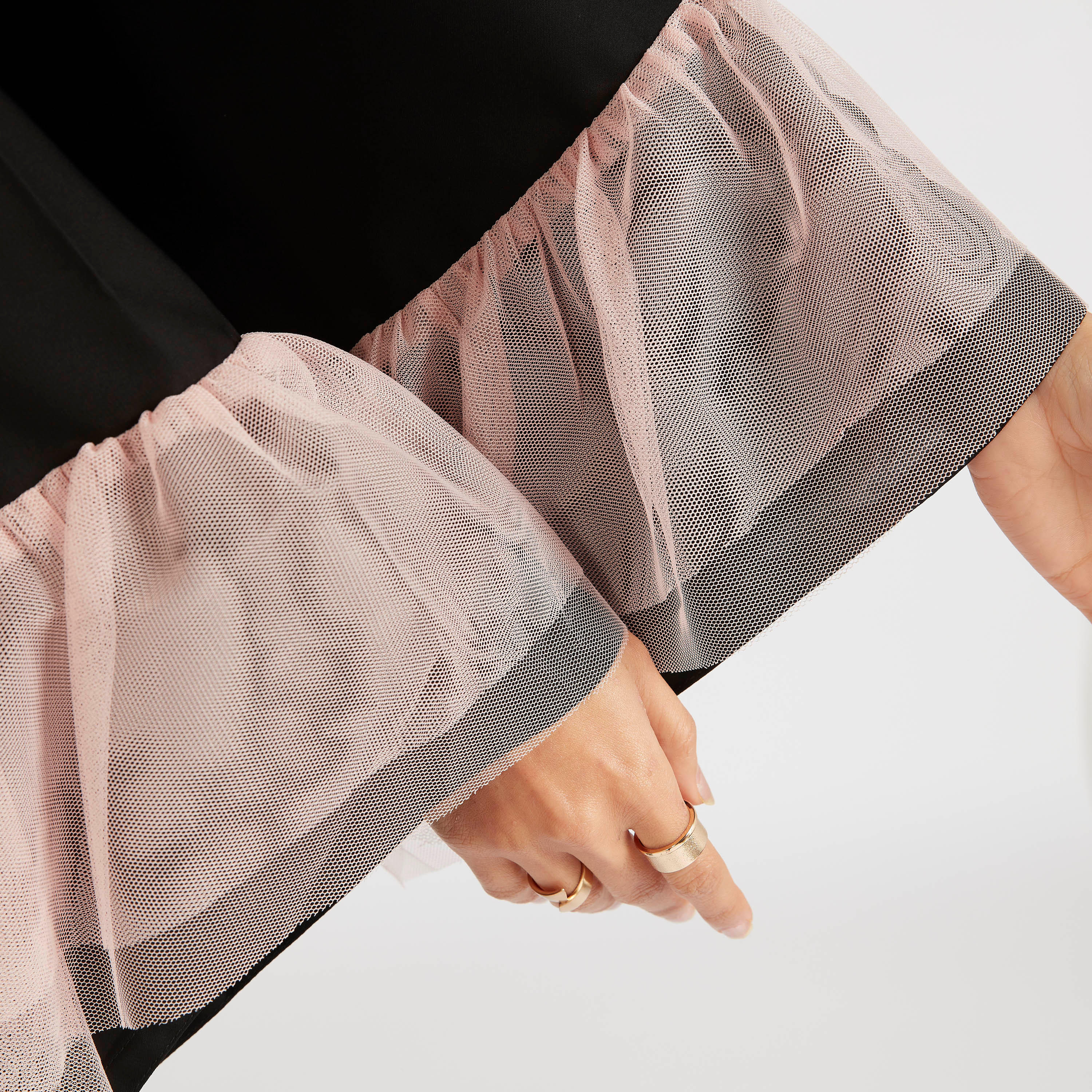 عباية إيه لاين بحزام وكشكشة من عبايات-women-arabicclothing-abayas-image-5