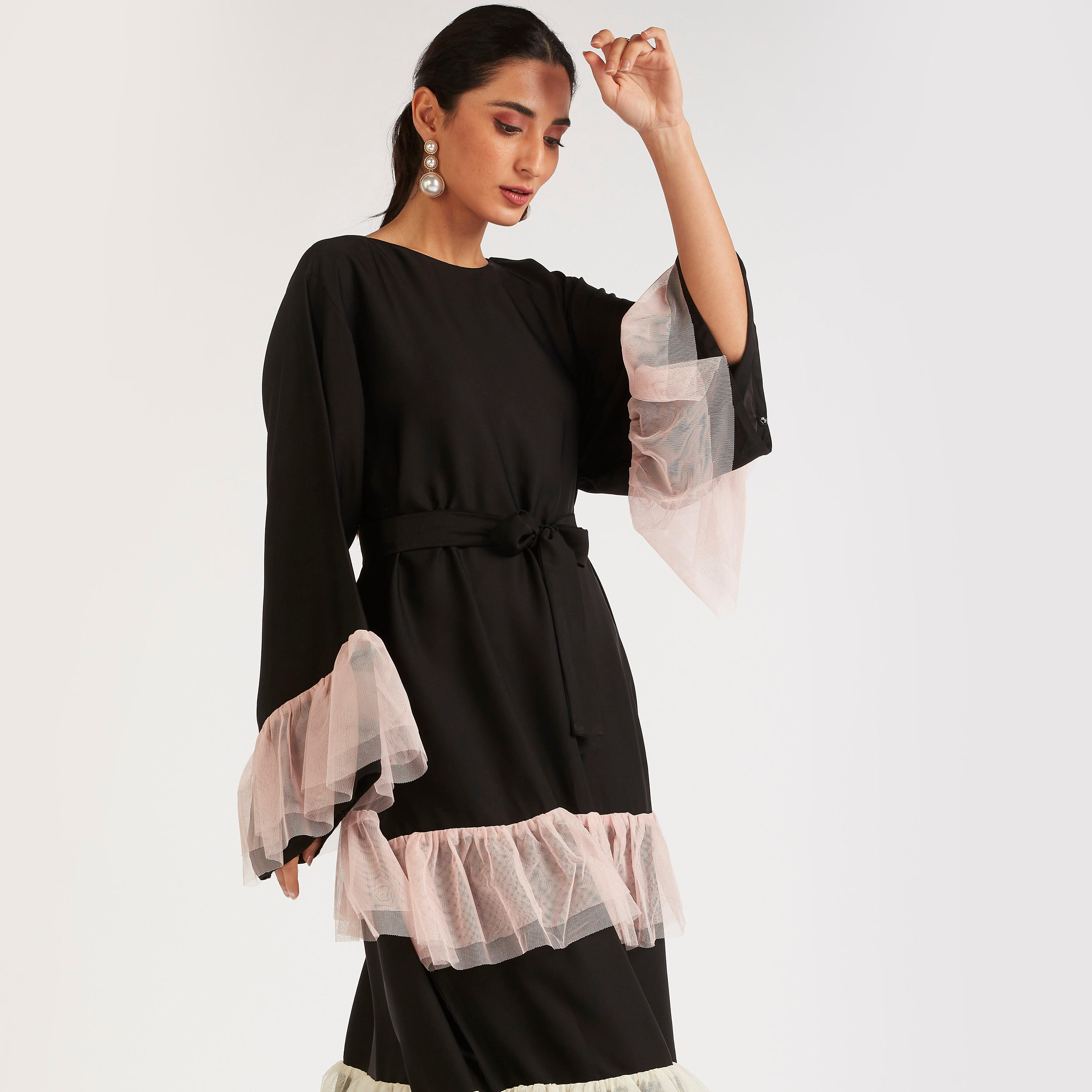 عباية إيه لاين بحزام وكشكشة من عبايات-women-arabicclothing-abayas-image-8