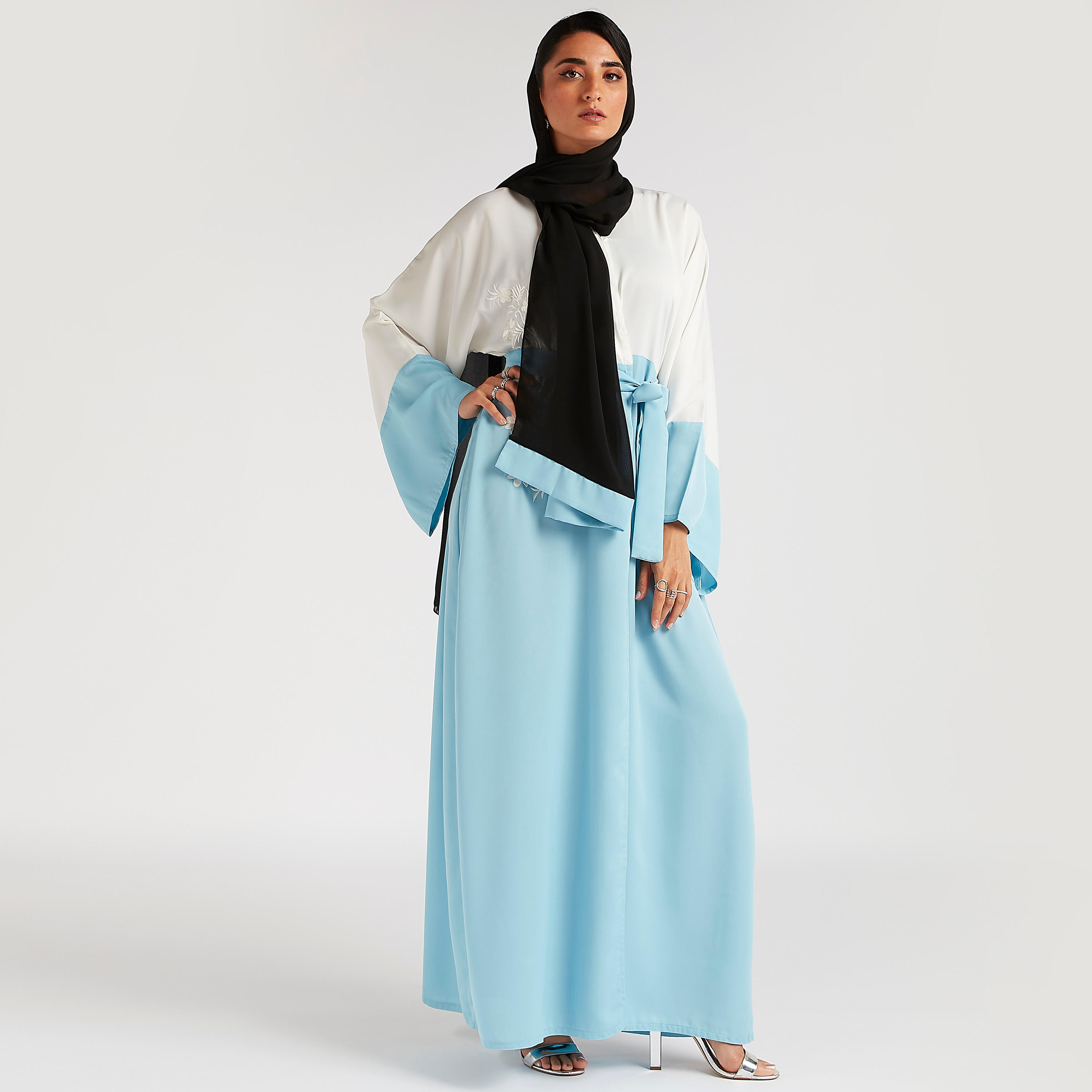 عباية مطرزة قوالب ملونة مع حزام رباط من عبايات-women-arabicclothing-abayas-image-8