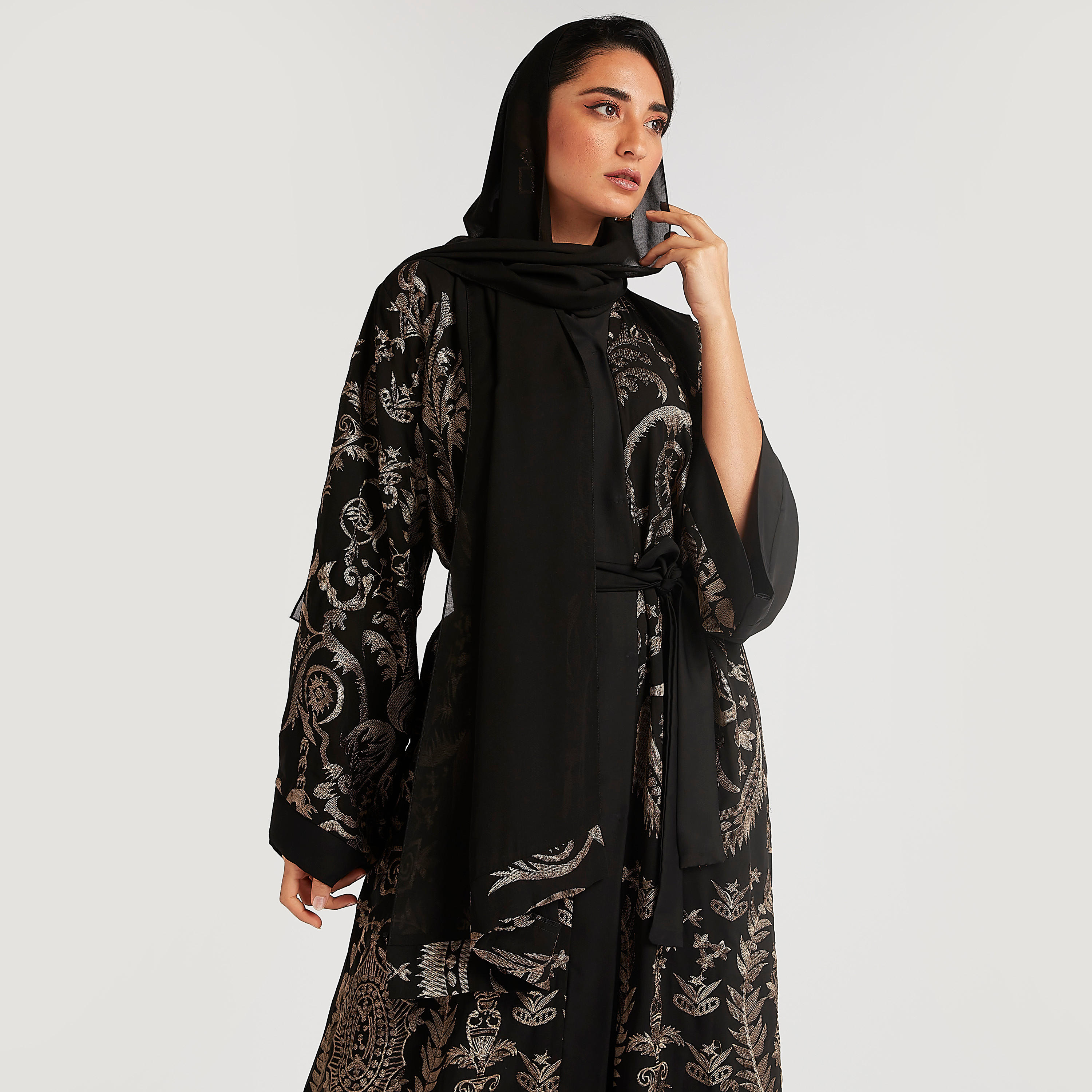عباية مطرزة إيه لاين بحزام من عبايات-women-arabicclothing-abayas-image-2