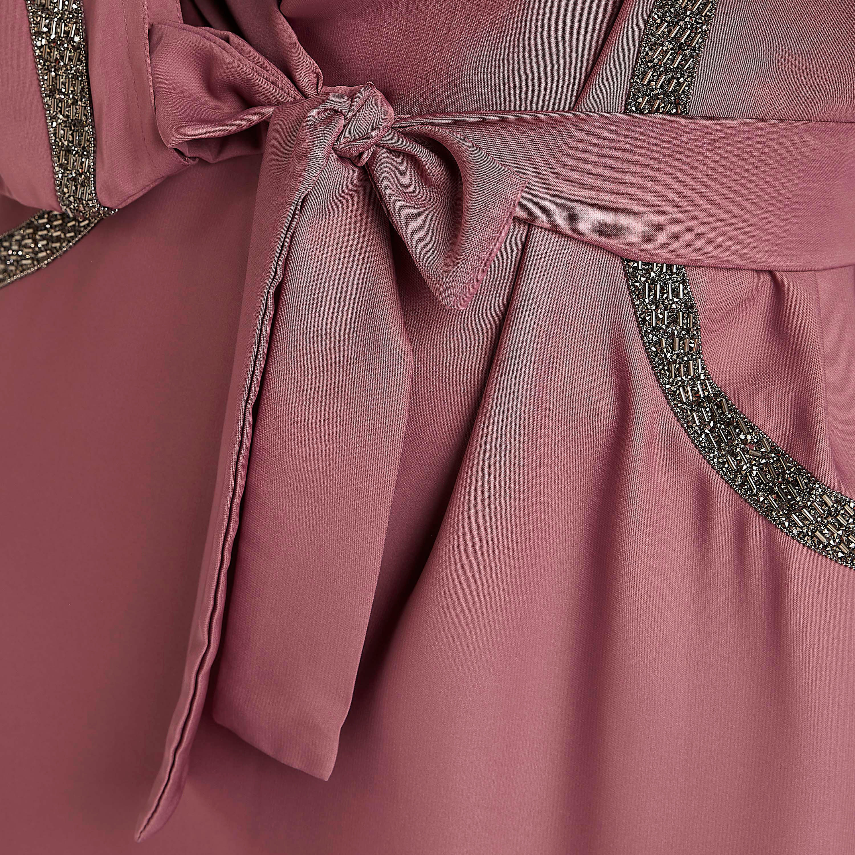 عباية مطرزة بياقة مستديرة ورباط أمامي-women-arabicclothing-abayas-image-8