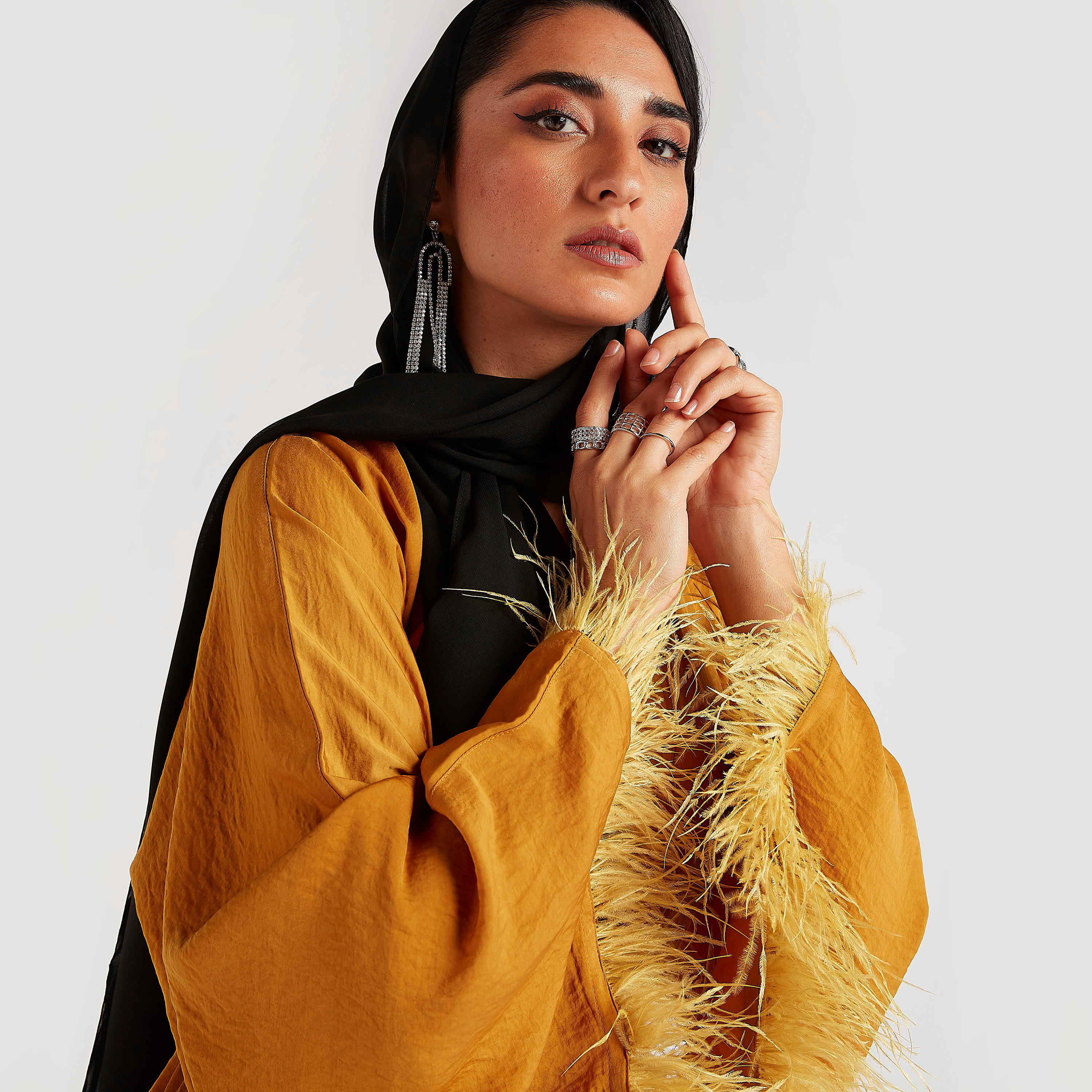 Solid V-neck Abaya with Long Sleeves and Fringes-women-arabicclothing-abayas-image-2