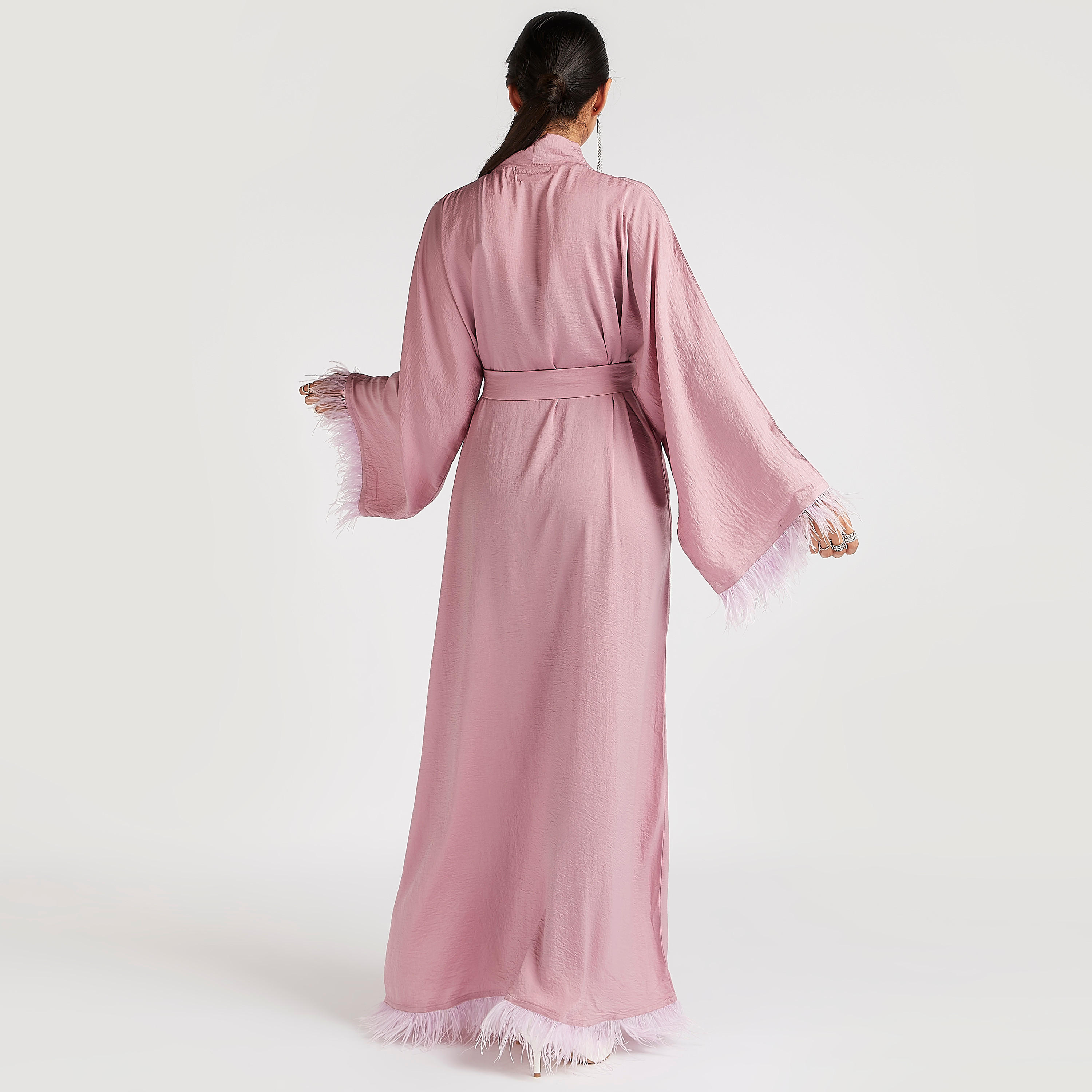 عباية إيه لاين بارزة الملمس بحزام رباط وتزيينات ريش من عبايات-women-arabicclothing-abayas-image-4