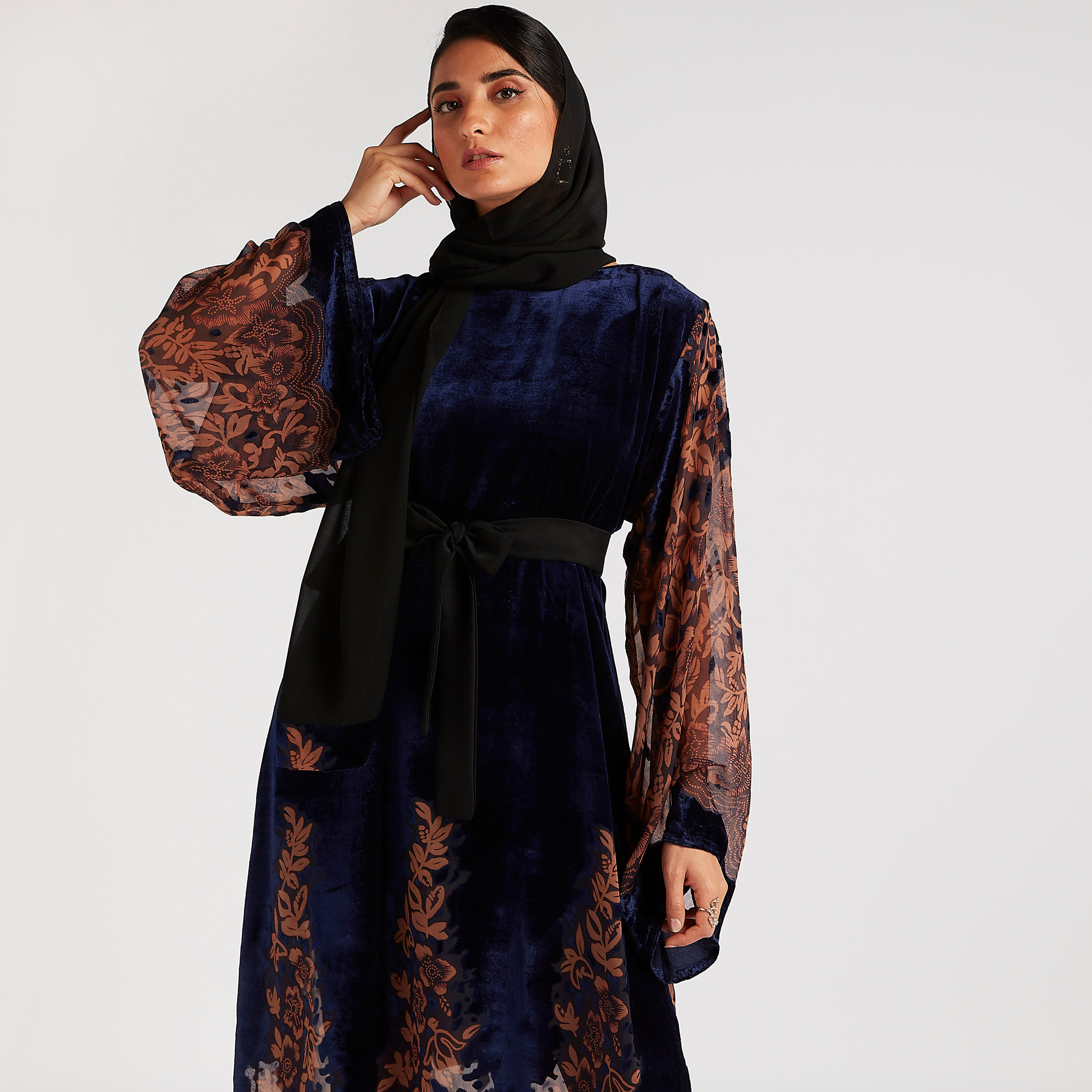Abayas Printed A-line Abaya with Tie-Up Belt-women-arabicclothing-abayas-image-7
