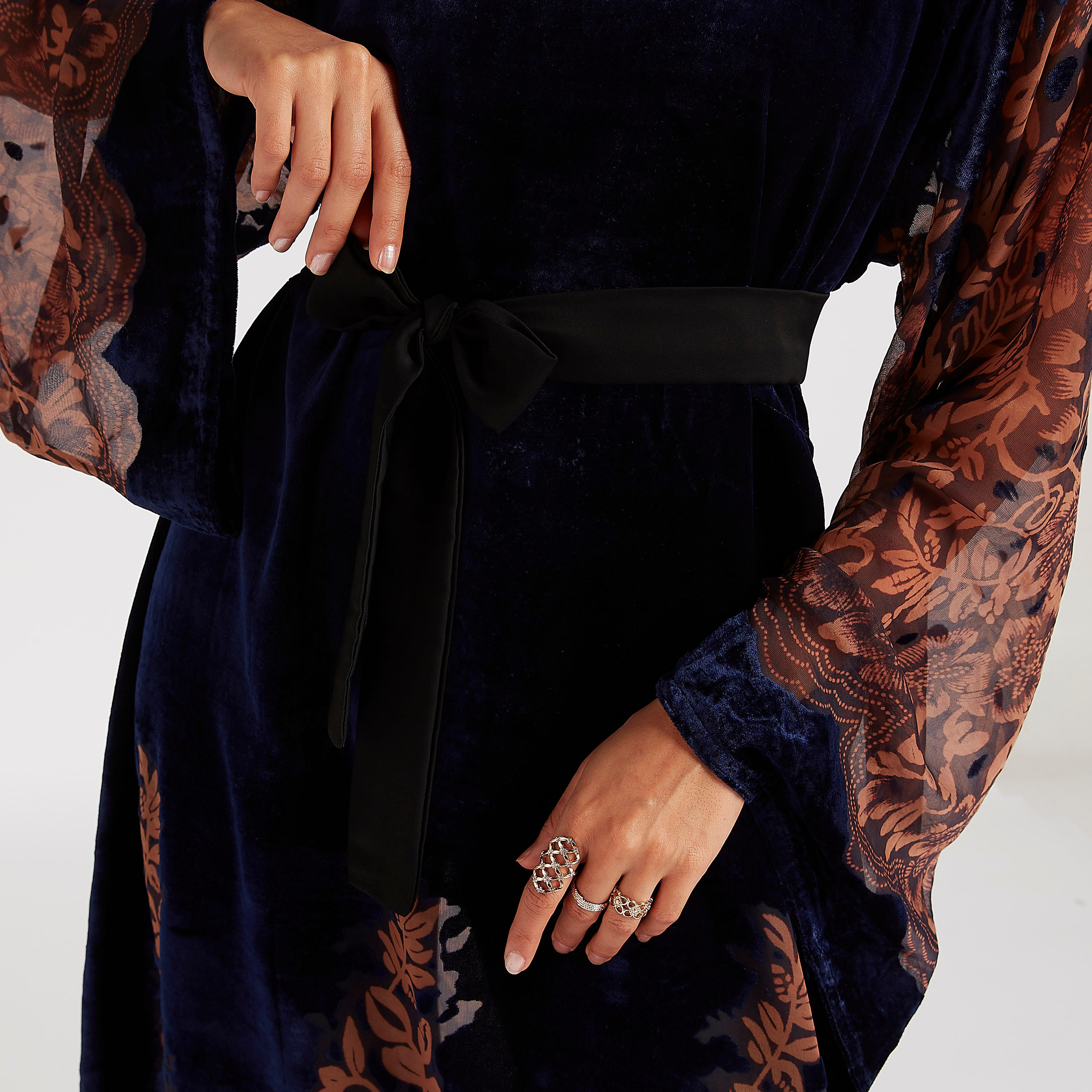 Abayas Printed A-line Abaya with Tie-Up Belt-women-arabicclothing-abayas-image-9