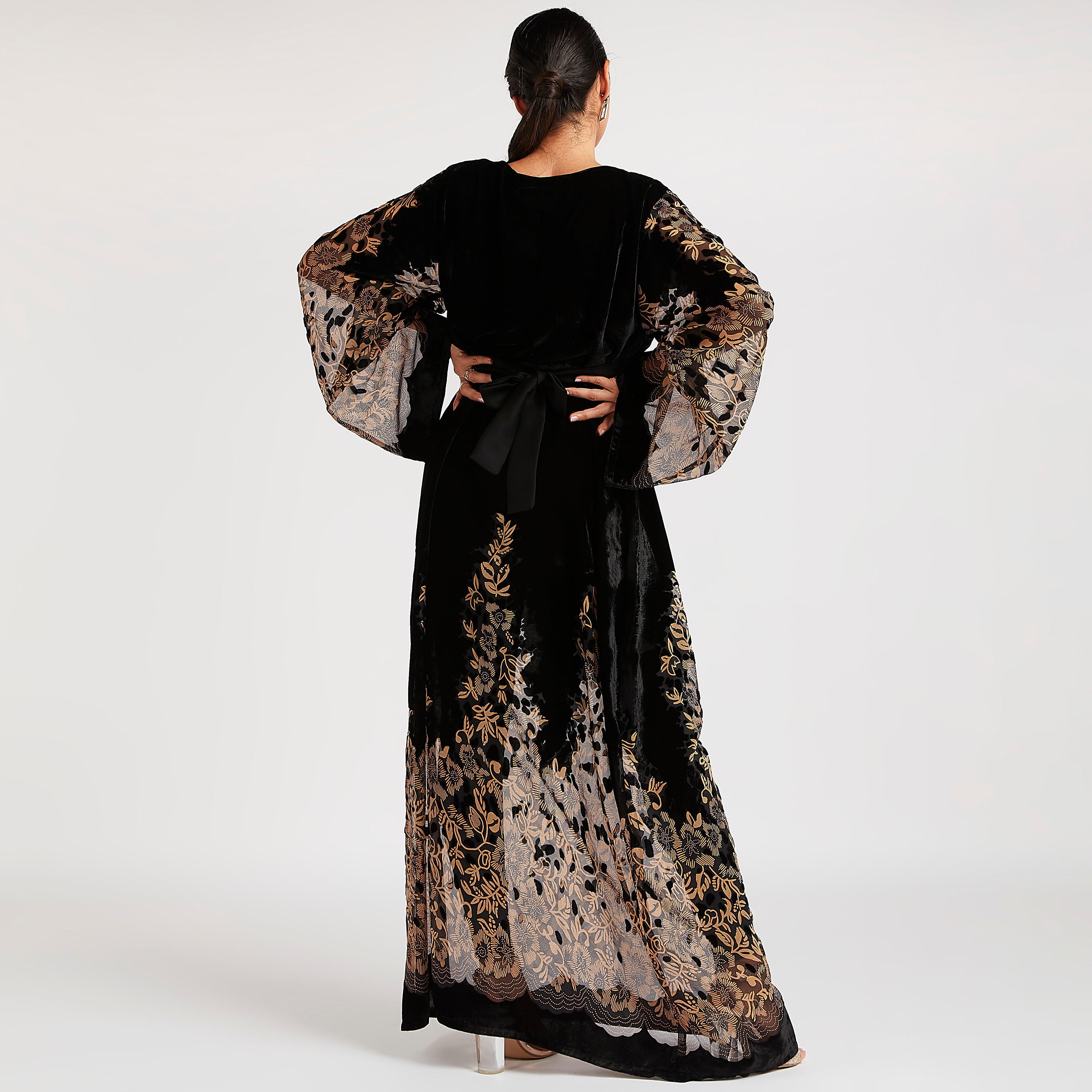 عباية إيه لايه لاين برباط خصر وطبعات من عبايات-women-arabicclothing-abayas-image-4
