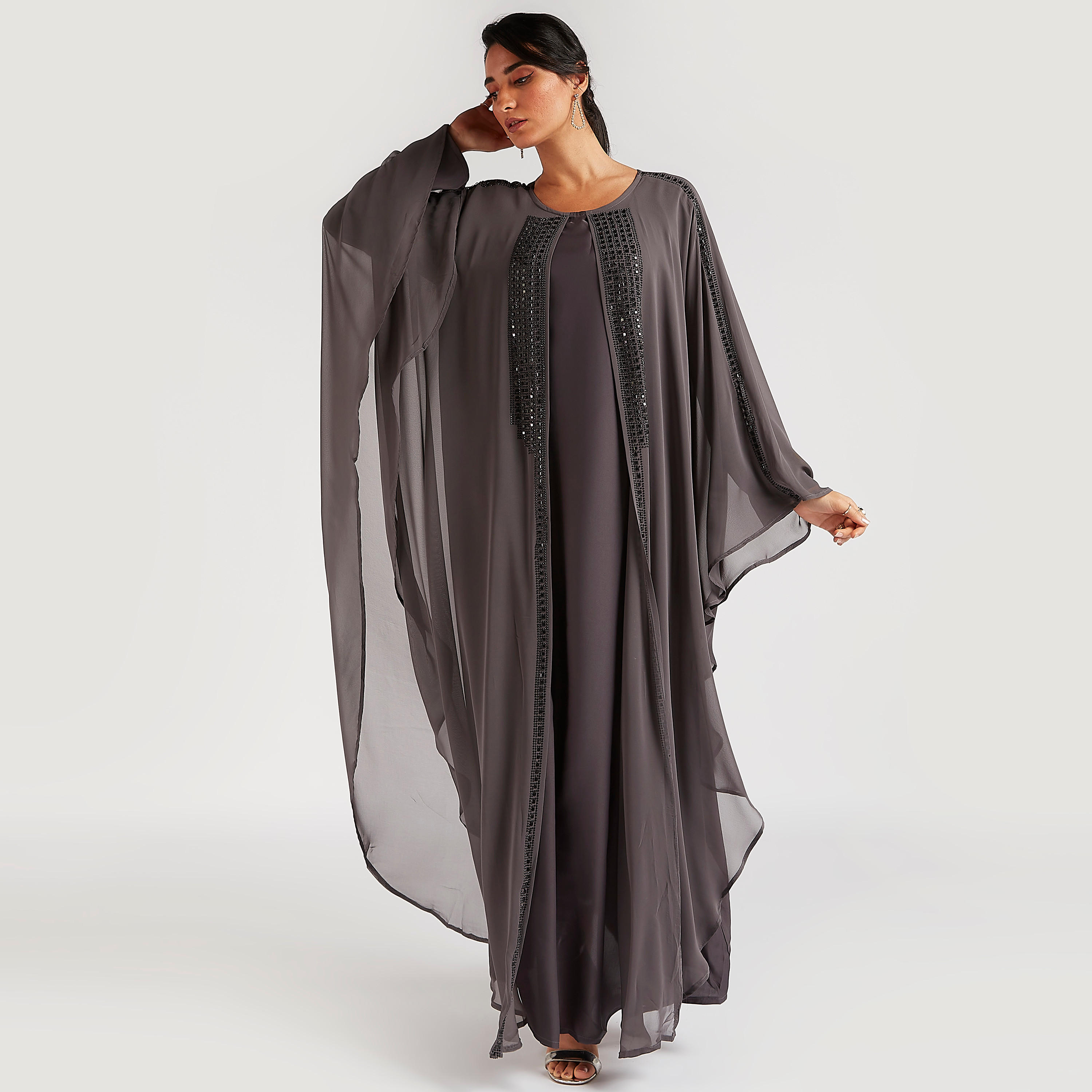 عباية إيه لاين مزيّنة بياقة مستديرة من عبايات-women-arabicclothing-abayas-image-9