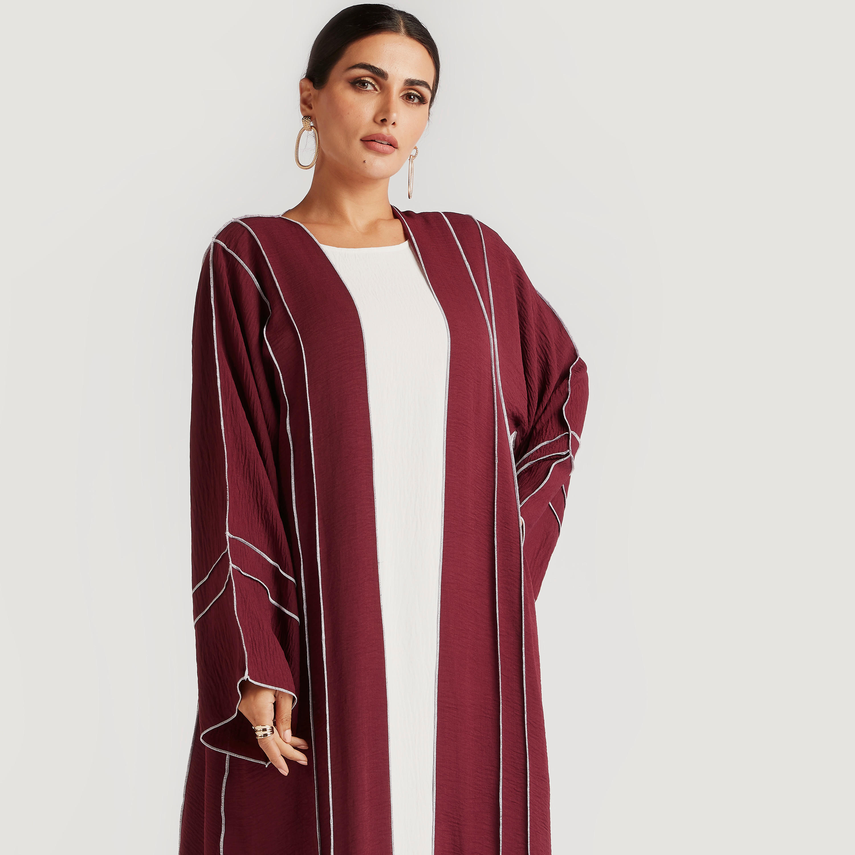 عباية كاردي بكشكشة خيوط بارزة وفستان داخلي-women-arabicclothing-abayas-image-2