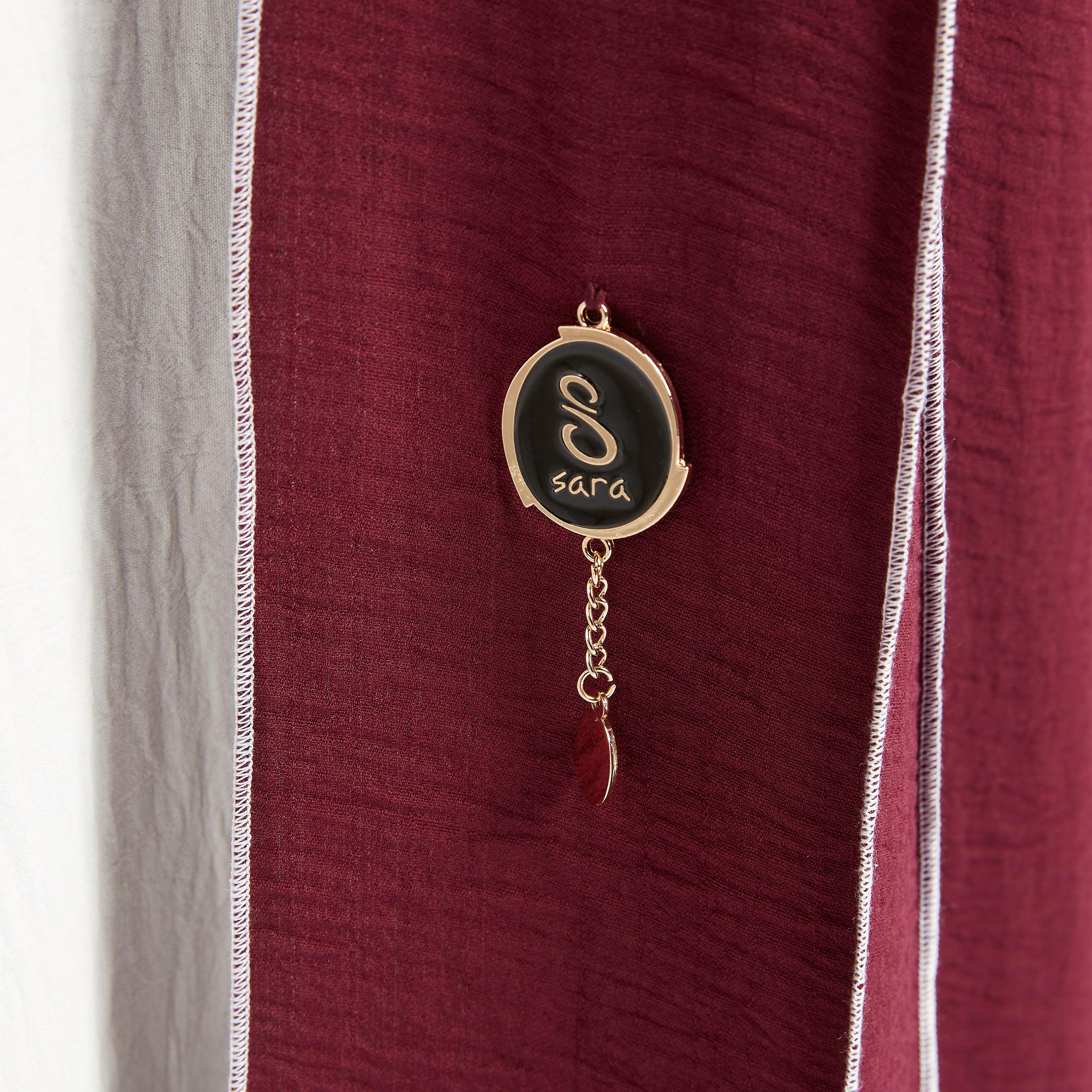 عباية كاردي بكشكشة خيوط بارزة وفستان داخلي-women-arabicclothing-abayas-image-5