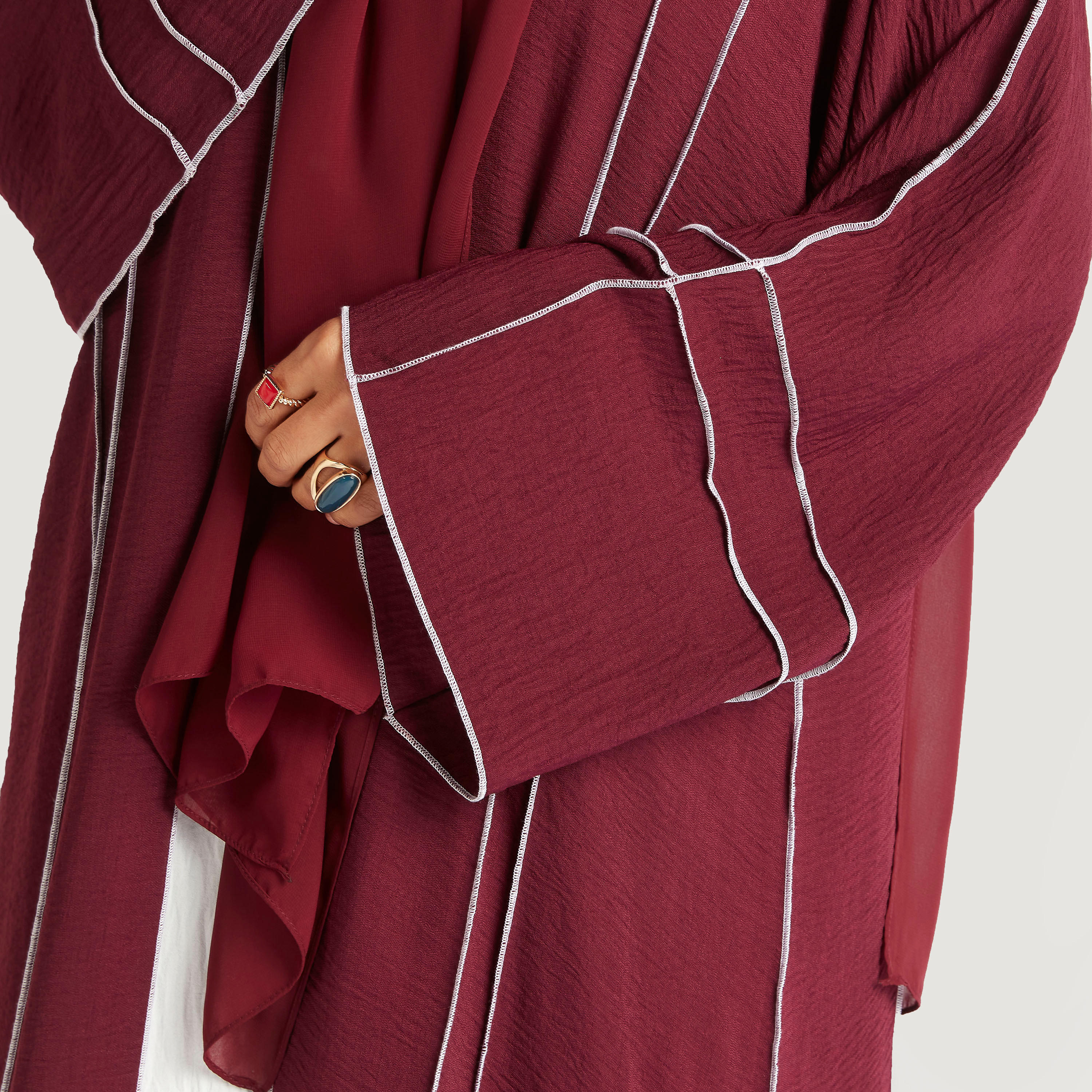 عباية كاردي بكشكشة خيوط بارزة وفستان داخلي-women-arabicclothing-abayas-image-7