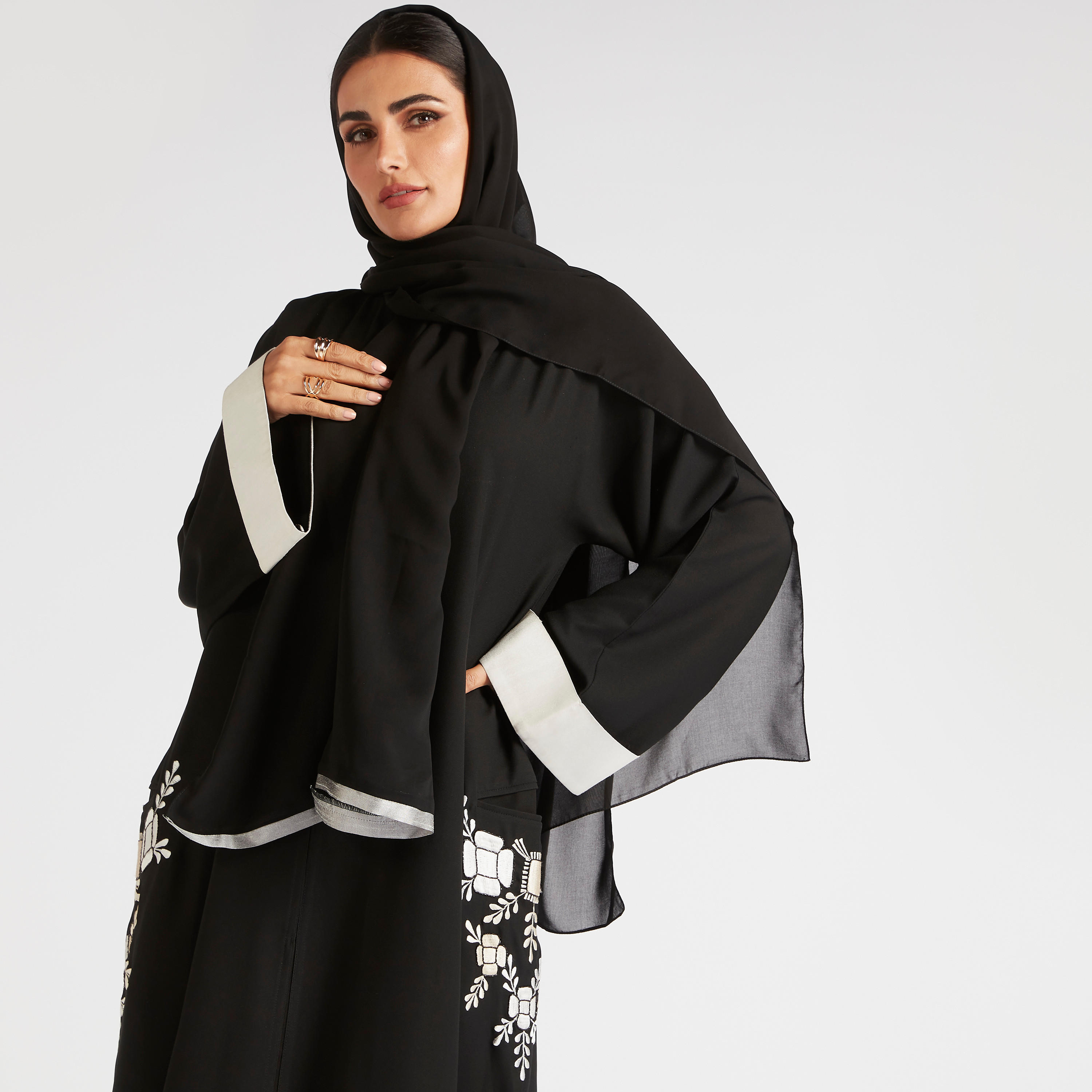 Abayas A-line Abaya with Floral Embroidered Pockets-women-arabicclothing-abayas-image-3