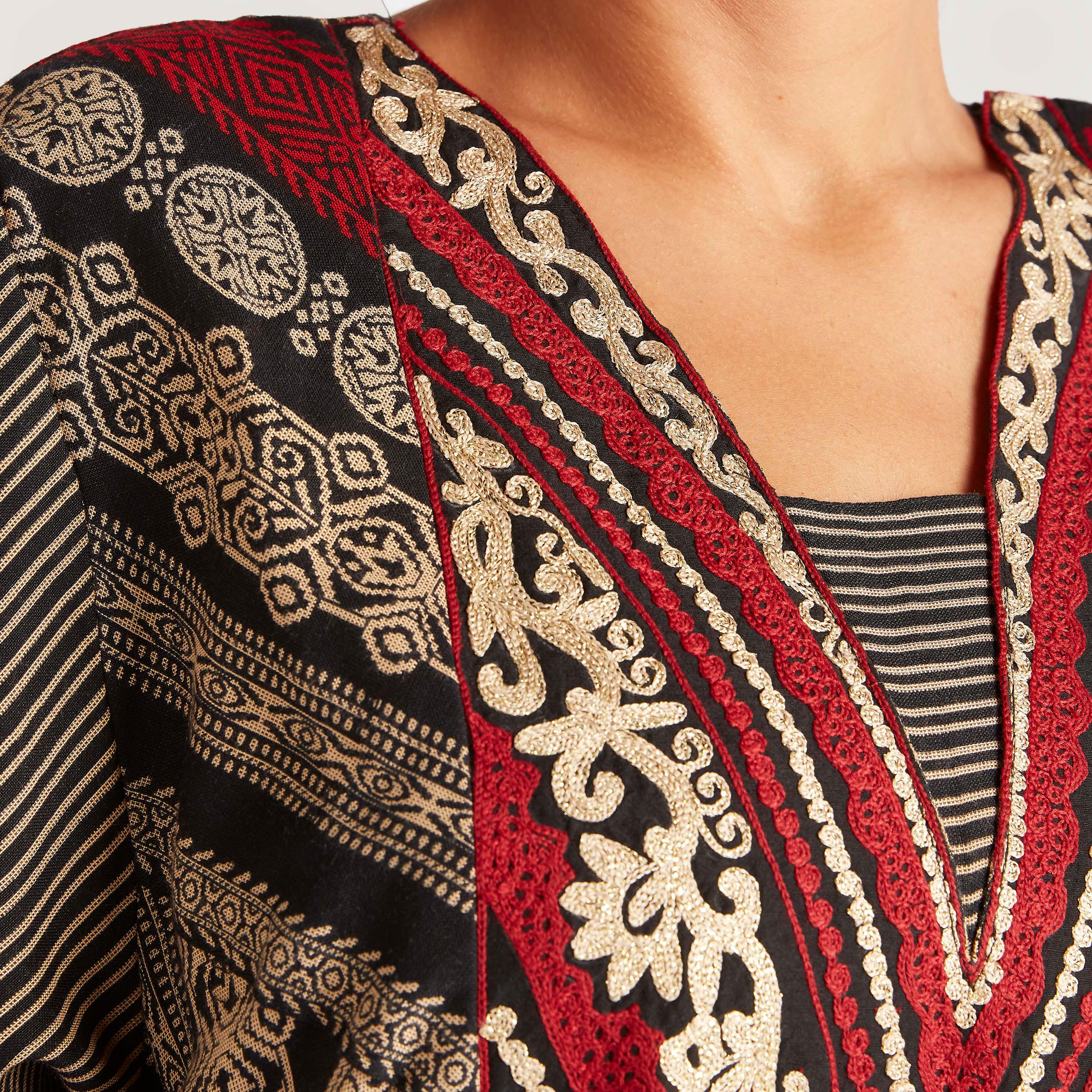 Abayas Embroidered Jalabiya with V-neck and Beaded Tassel Accent-women-arabicclothing-abayas-image-7
