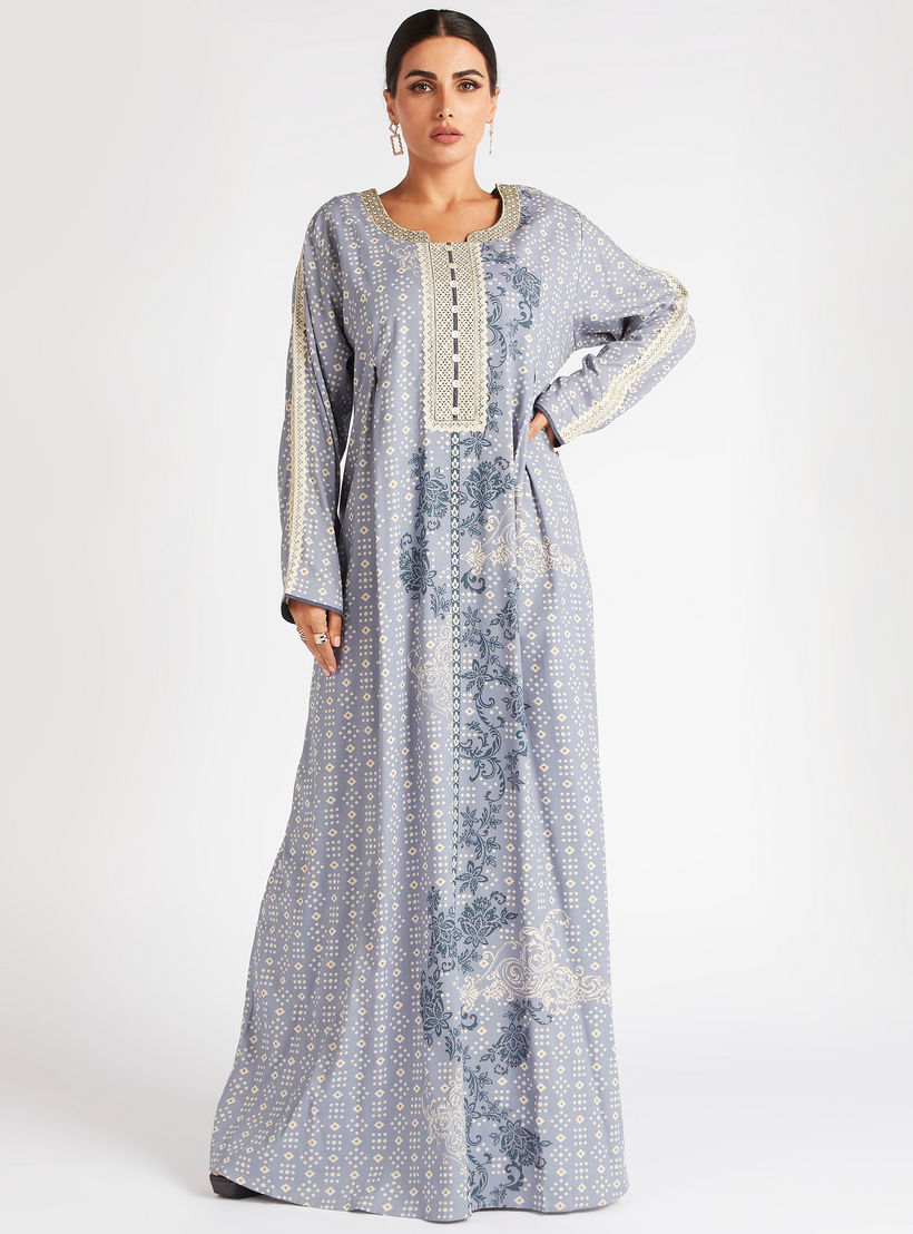جلابية إيه لاين وتفاصيل مطرزة وكسرات من عبايات-women-arabicclothing-abayas-image-2