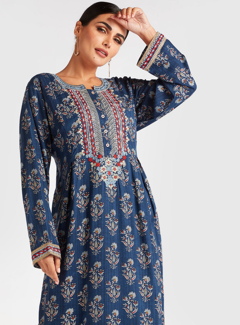 بلوزة بطبعات أزهار وياقة مطرزة بأكمام طويلة-women-arabicclothing-abayas-image-2