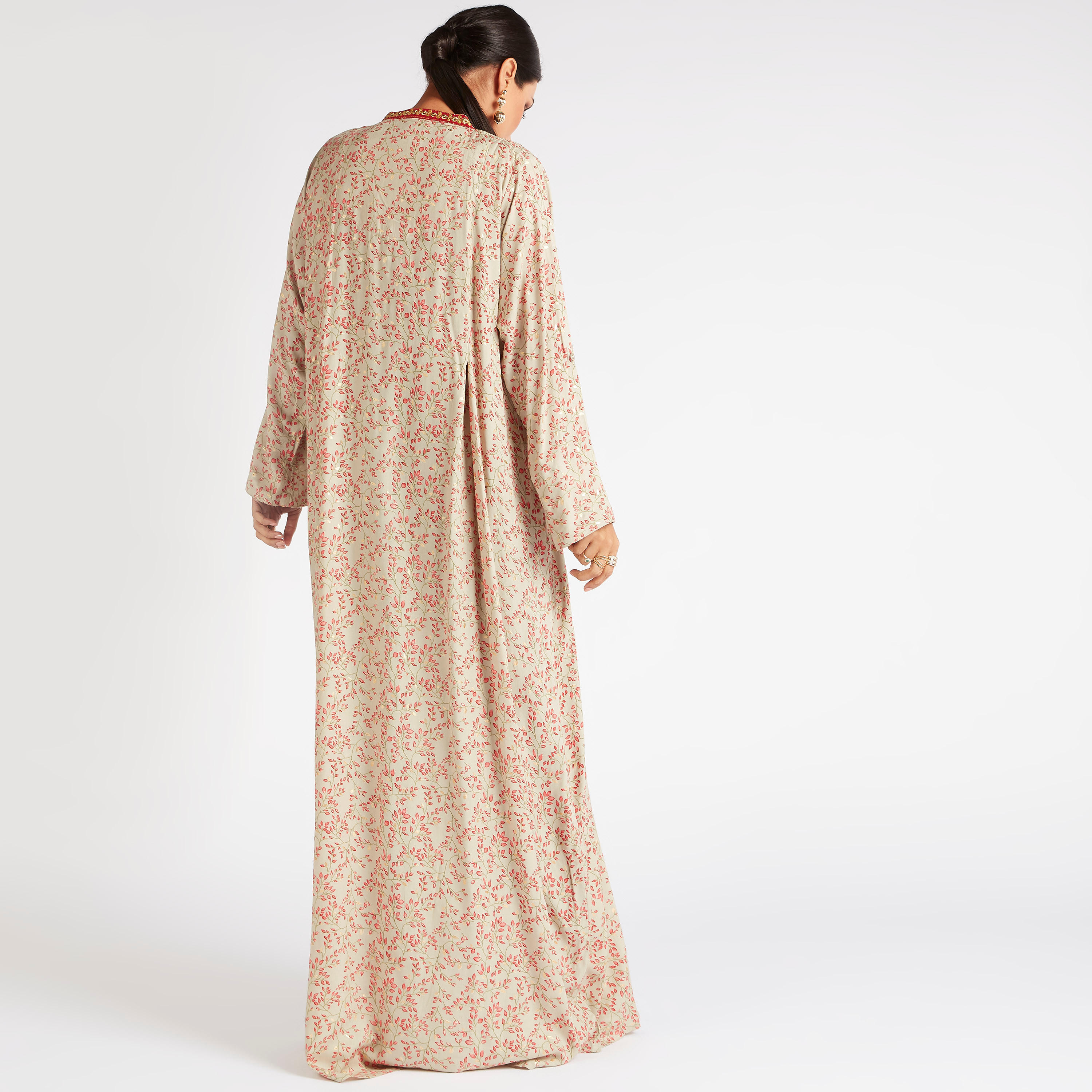 جلابية بطبعاتوتفاصيل مطرزة-women-arabicclothing-abayas-image-4