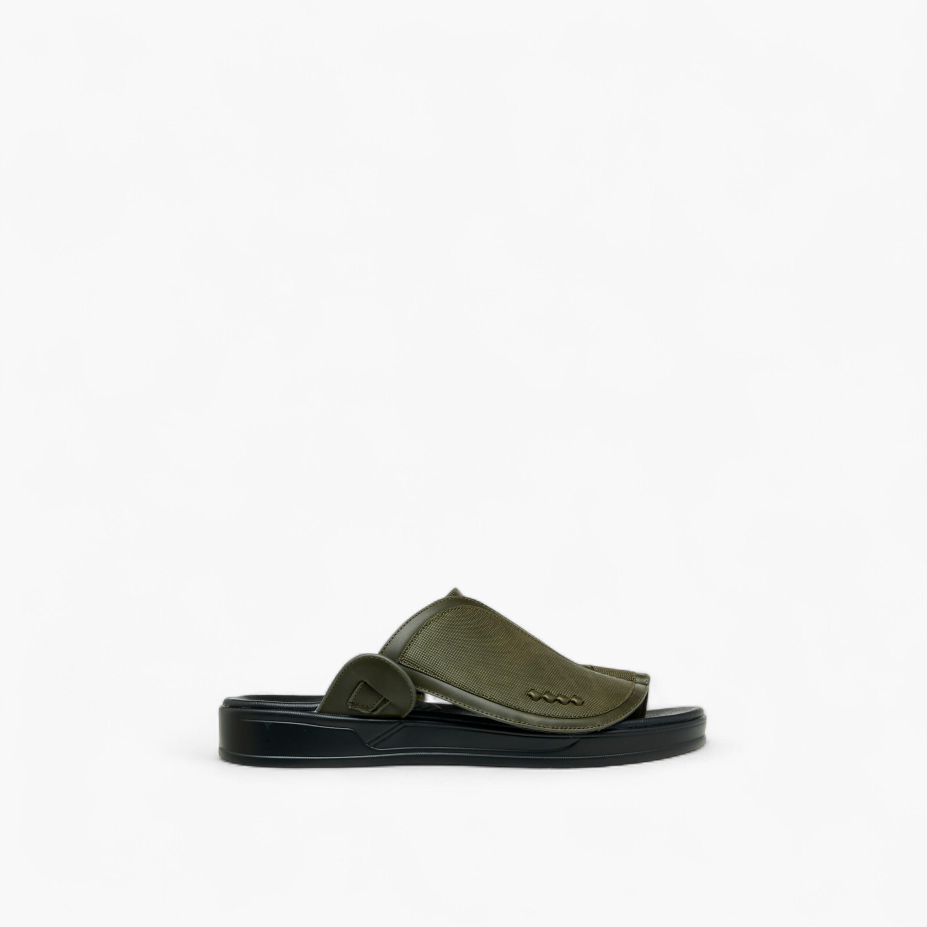 صندل عربي سهل الارتداء بارز الملمس بإصبع من إل أو إل من شو إكسبريس-men-shoes-sandals-image-3