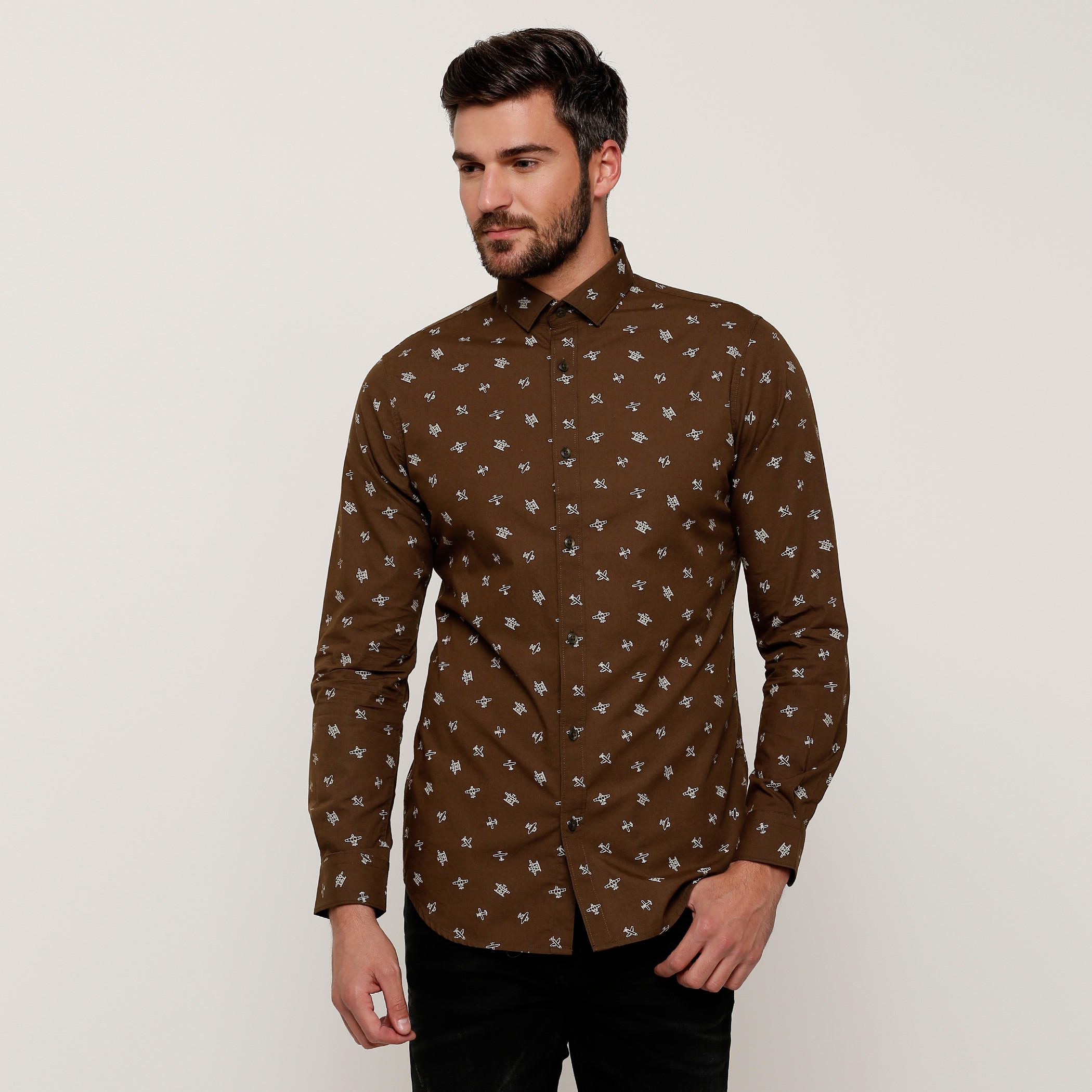 قميص بأكمام طويلة وأزرار مع طبعات-men-clothing-shirts-image-5