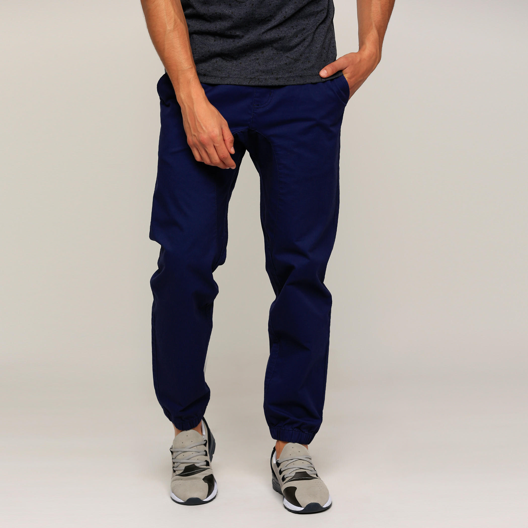 بنطال رياضي طويل بجيوب-men-clothing-bottoms-trousersandchinos-trousers-image-1