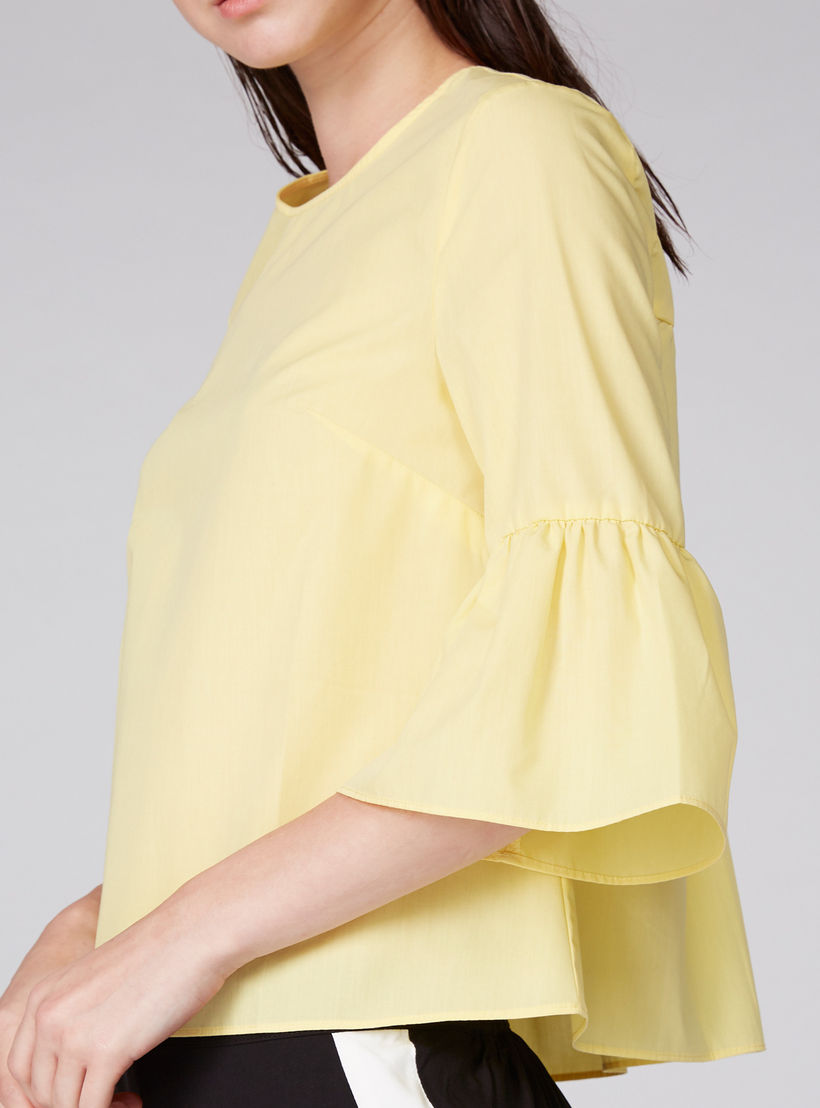 بلوزة بياقة مستديرة وأكمام 3/4 مع تفاصيل كشكش-women-clothing-shirtsandblouses-blouses-image-3