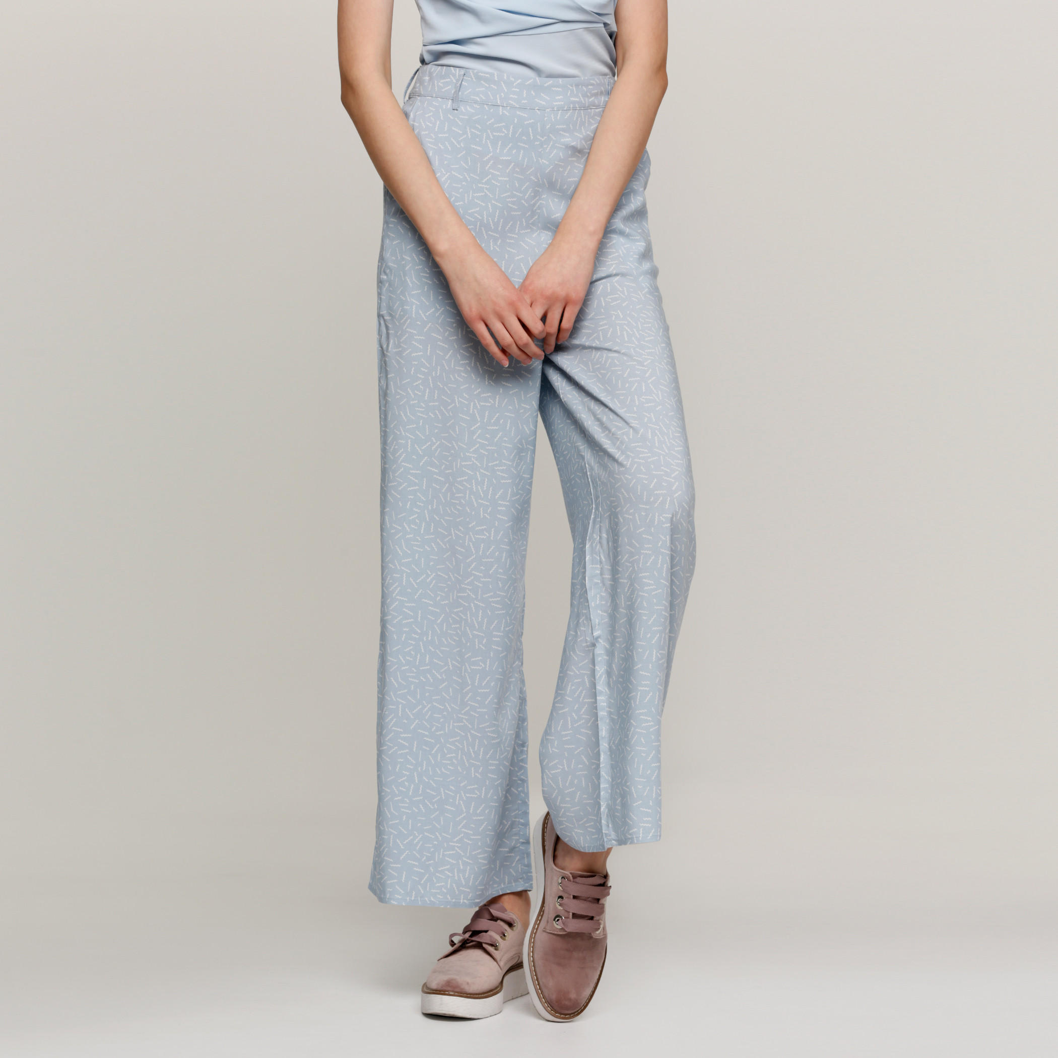 بنطال بالازو طويل بخصر مطّاطي وطبعات-women-clothing-bottoms-trousers-image-1