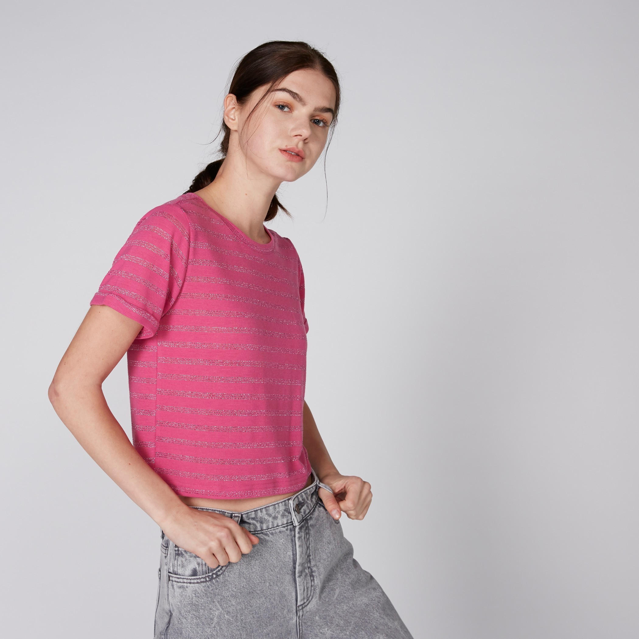 تيشيرت قصير مقلّم بأكمام قصيرة-women-clothing-tshirts-image-2