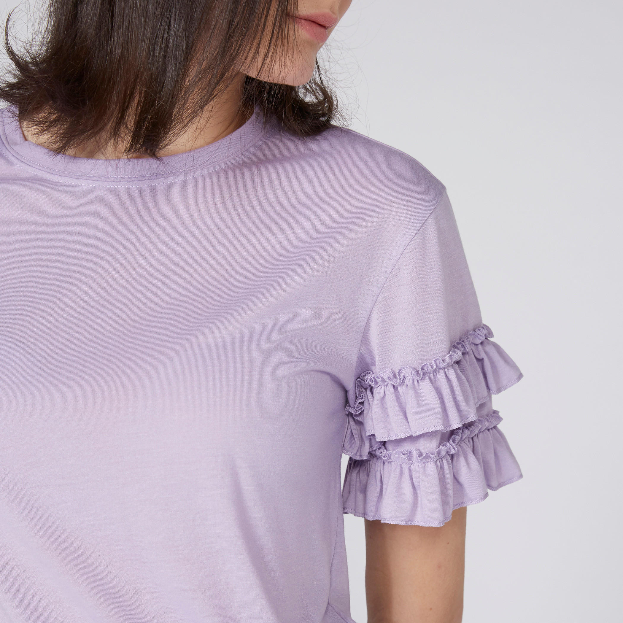 بلوزة محبوكة بياقة مستديرة وأكمام كشكش متعددة الطبقات-women-clothing-shirtsandblouses-blouses-image-2