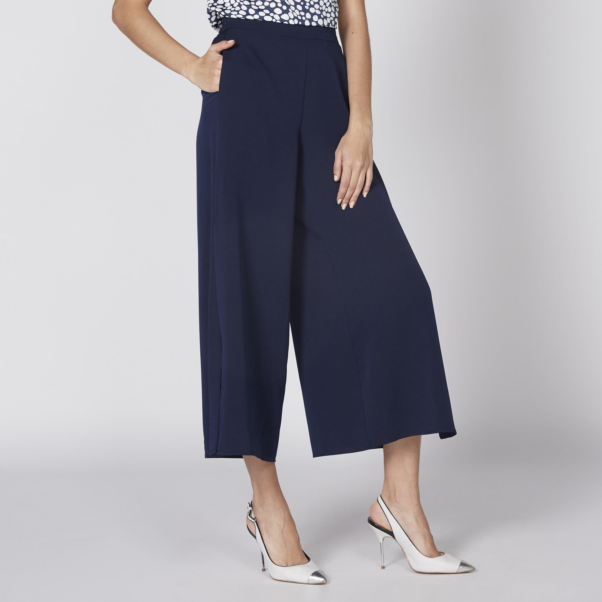 Pocket Detail Culottes with Elasticised Waistband and Slit-women-clothing-bottoms-trousers-image-3