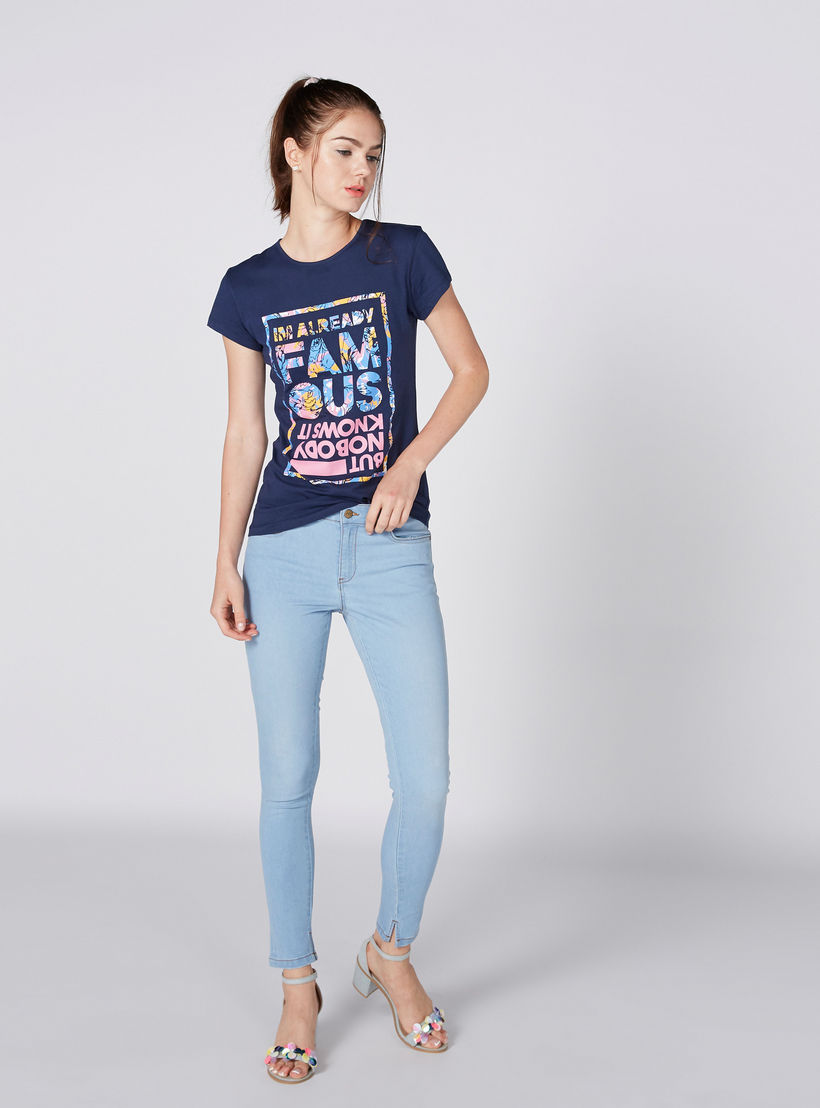 بِنطال جينز طويل بزر إغلاق وجيوب-women-clothing-bottoms-jeans-image-1