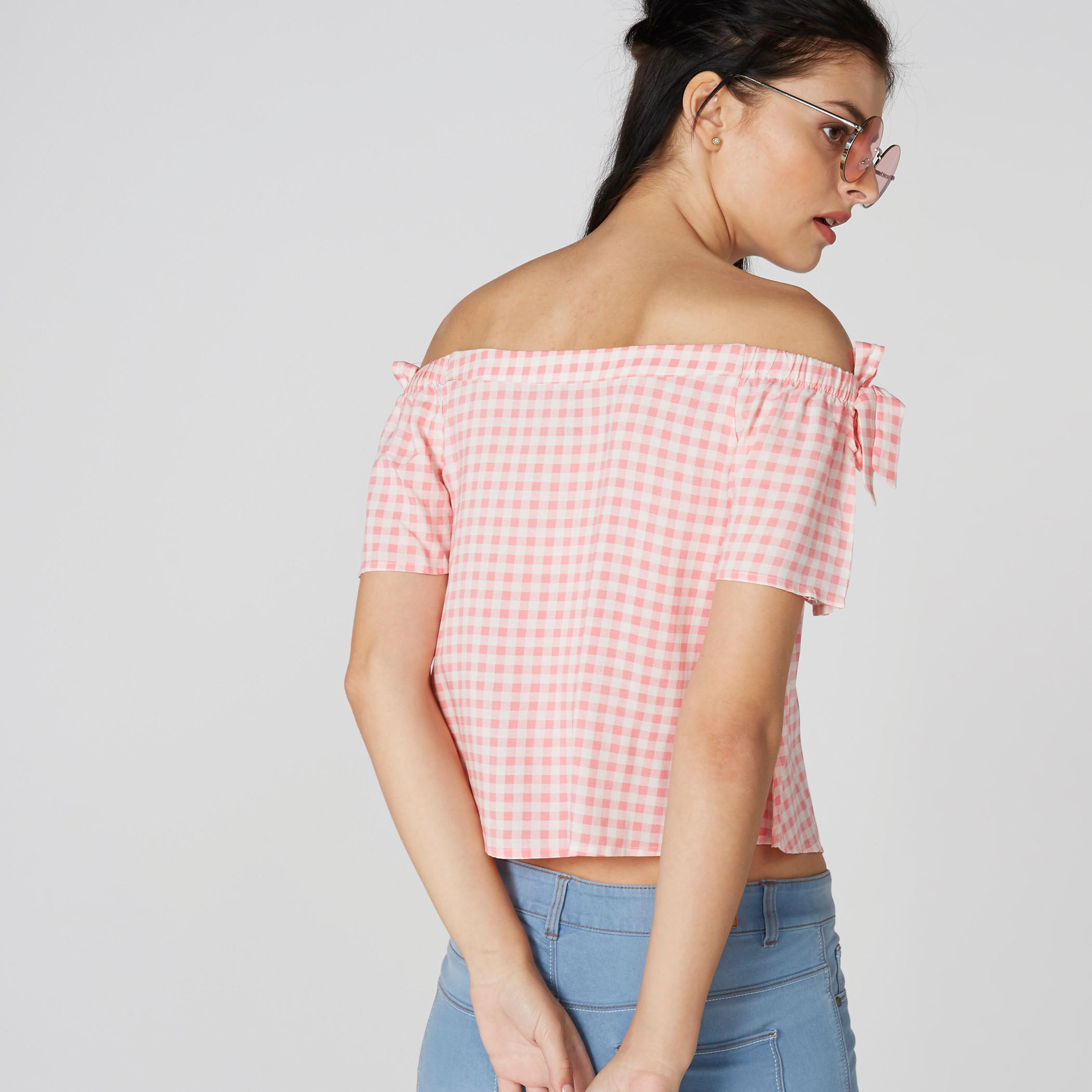 بلوزة كاروهات مكشوفة الأكتاف بأربطة-women-clothing-shirtsandblouses-blouses-image-2